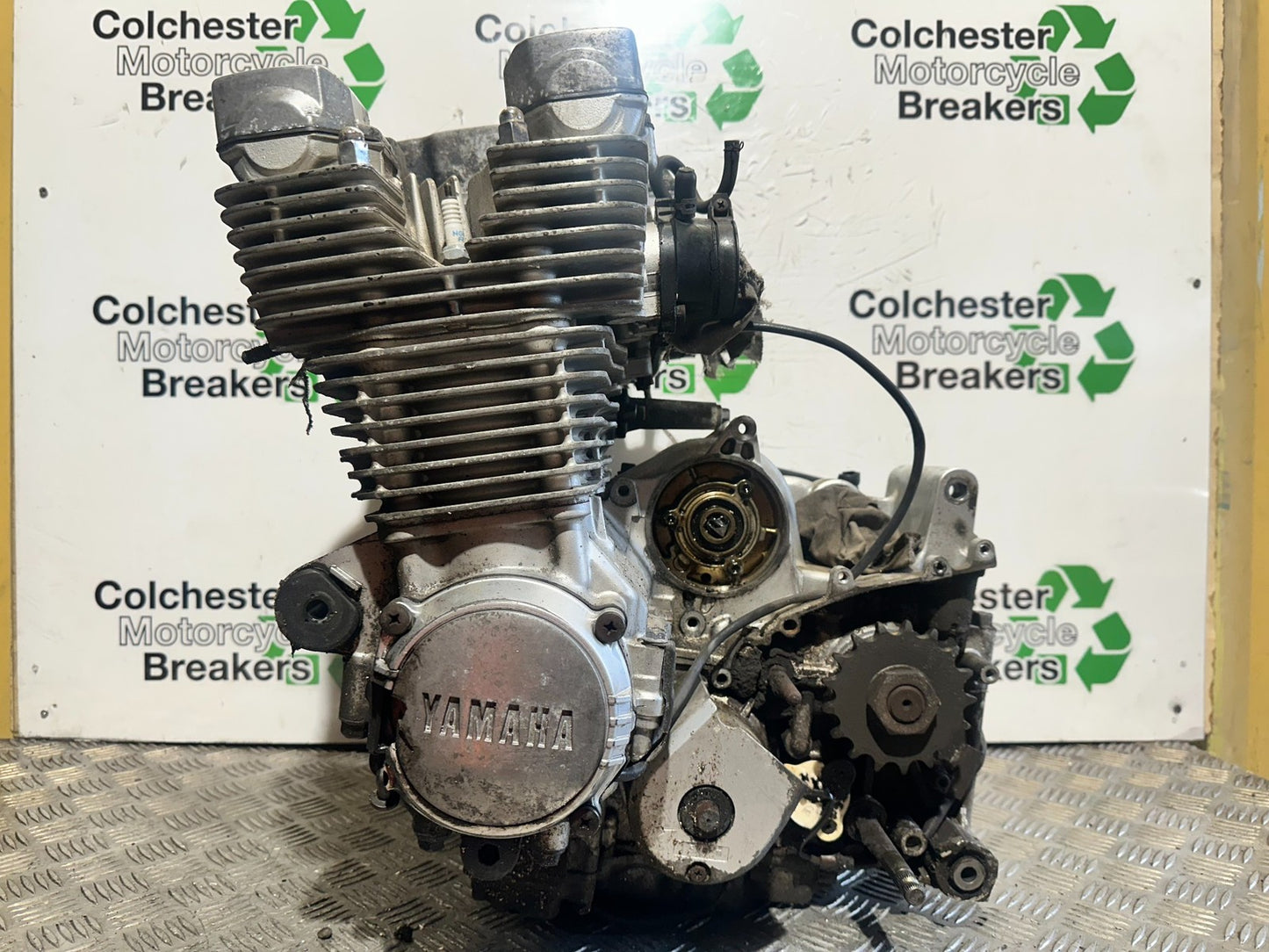 YAMAHA XJR1300 XJR 1300 ENGINE YEAR 1999-2003 (CMB1119)