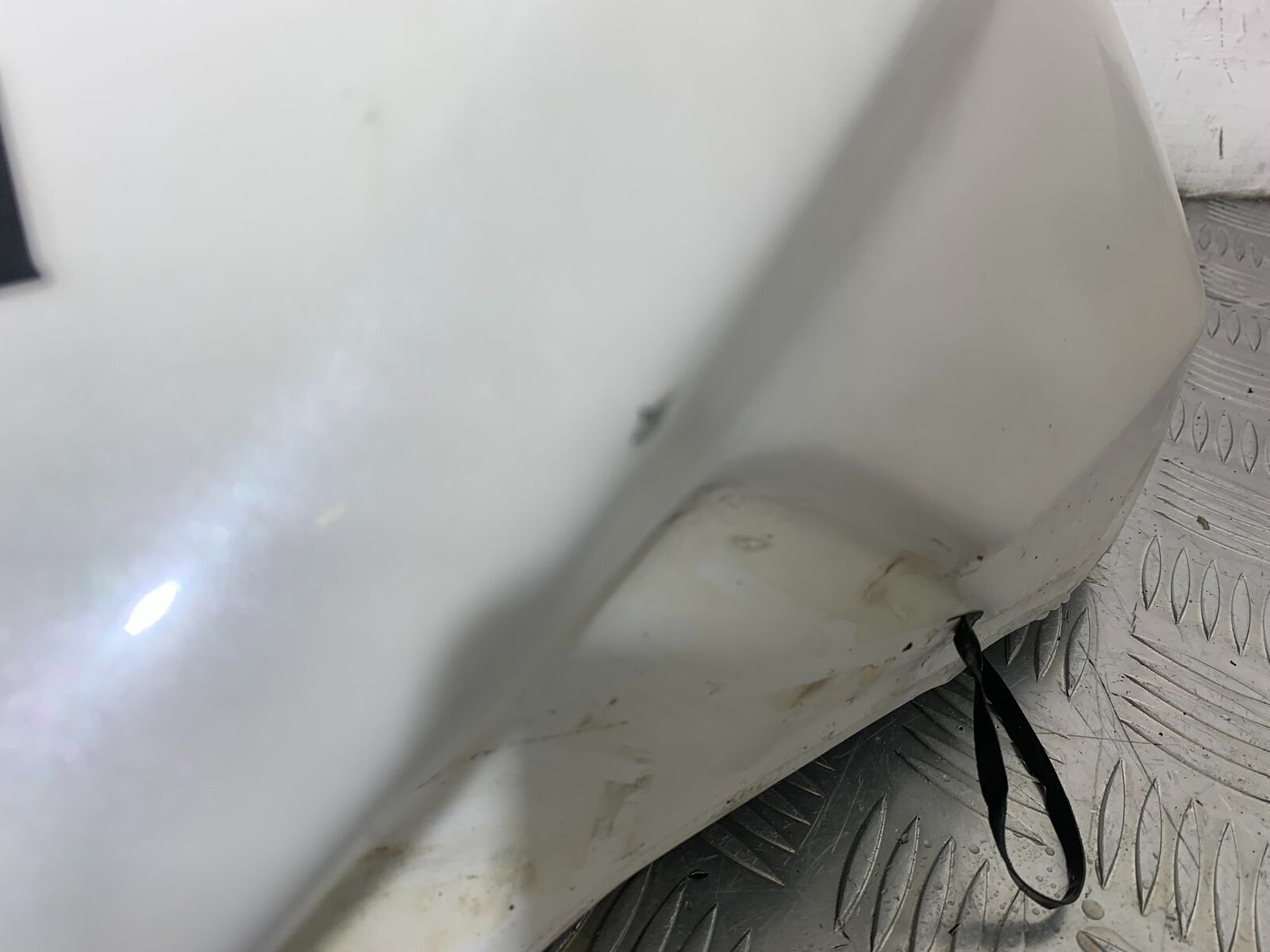 TRIUMPH TIGER 800 PETROL TANK  YEAR 2011-2014 (CMB1113)