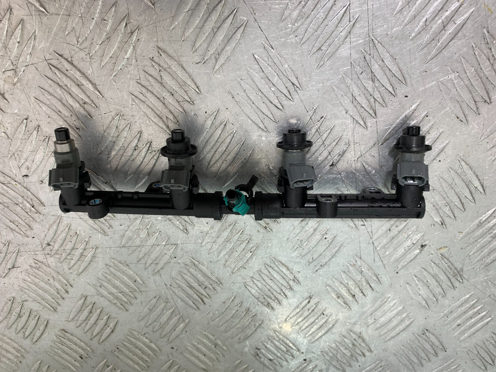 HONDA CBR1000 RR INJECTORS  YEAR   2008-2011 (CMB1330)