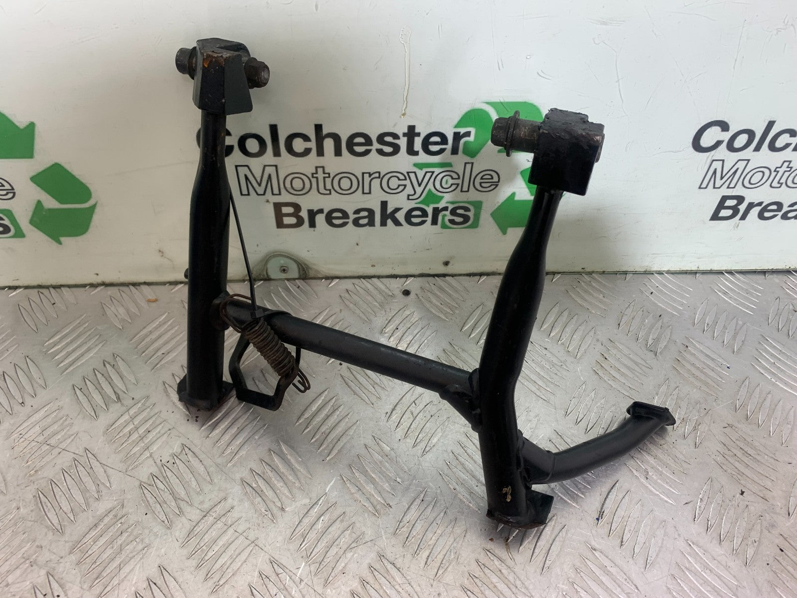 TRIUMPH 1050 SPRINT ST CENTER STAND  YEAR 2004-2007 (CMB1197)