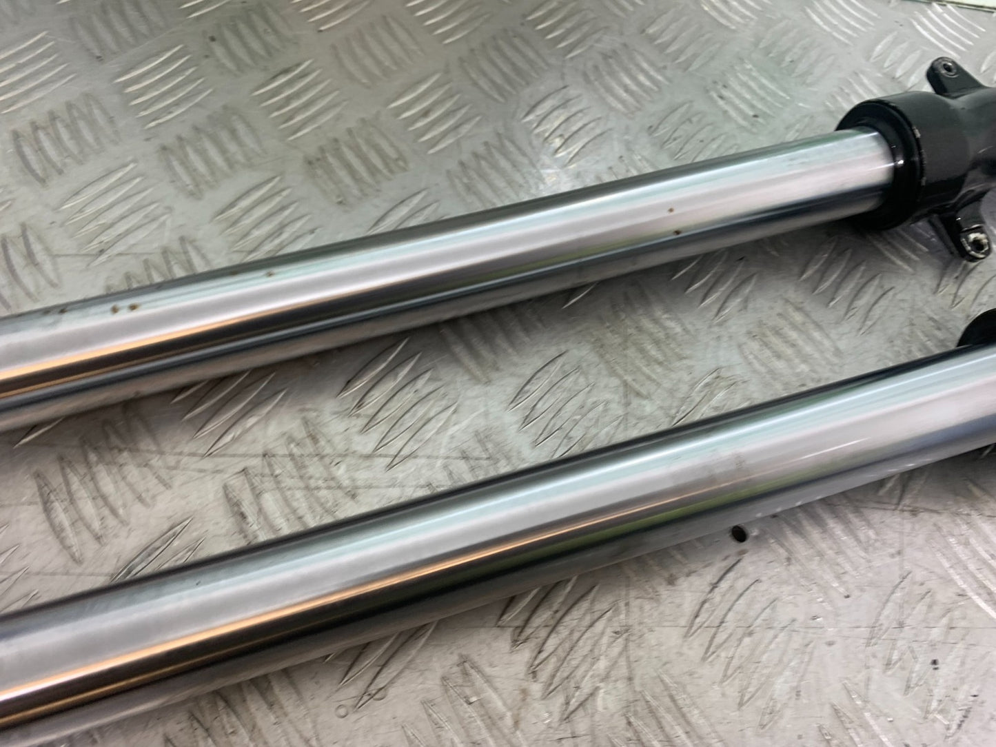HONDA CB500 F CB500F FORKS   YEAR 2013-2015  (CMB1235)