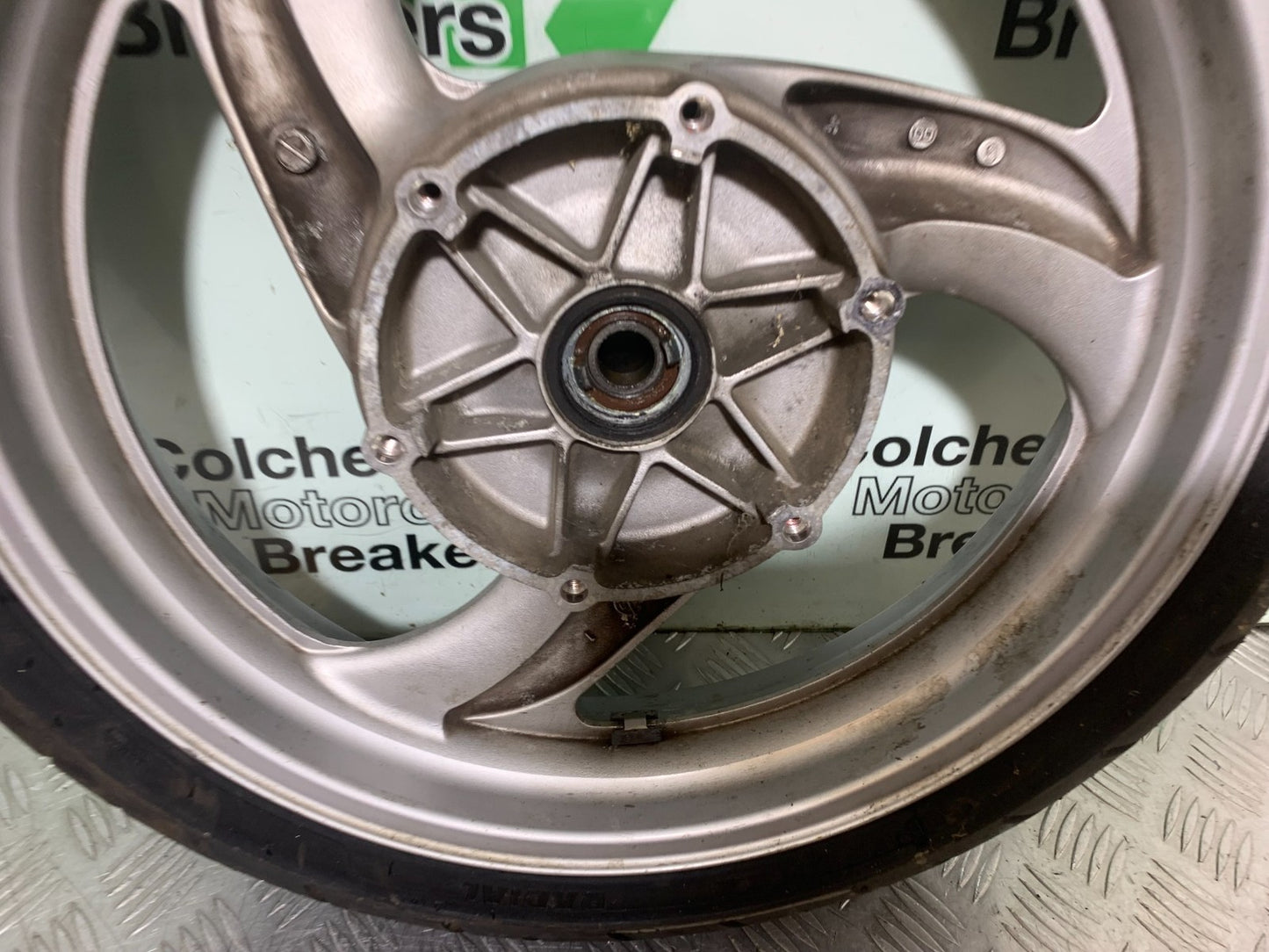 HONDA NT650 V DEAUVILLE FRONT WHEEL (GOOD TYRE)  YEAR 1998-01(CMB1320)