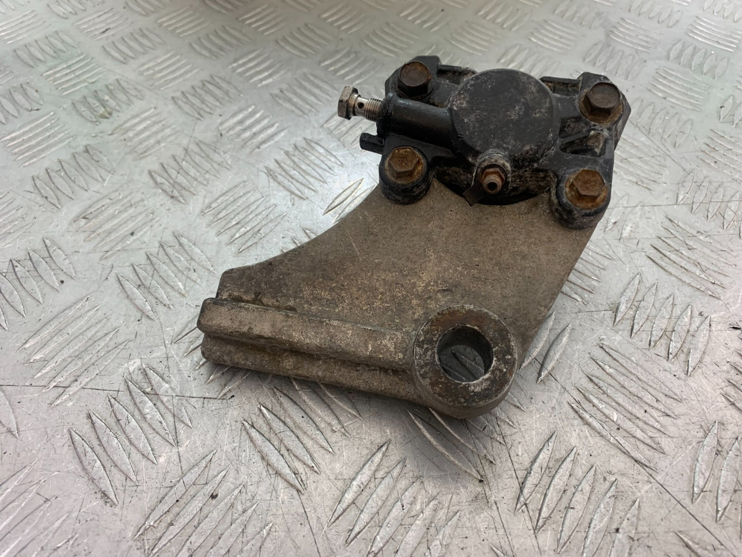 SUZUKI RF900 RF 900 REAR BRAKE CALIPER  YEAR 1994-1999 CMB1326