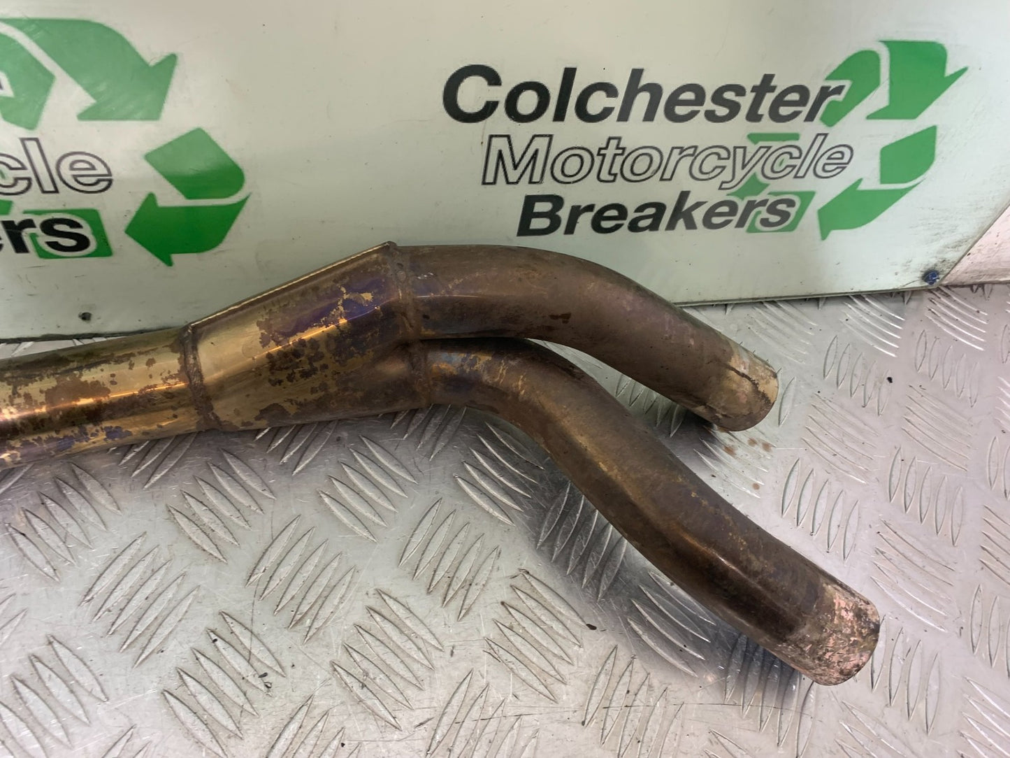 YAMAHA YZF R1 4C8 DELKEVIC CARBON SILENCERS & LINK PIPE  YEAR 2007-08 (CMB1237)