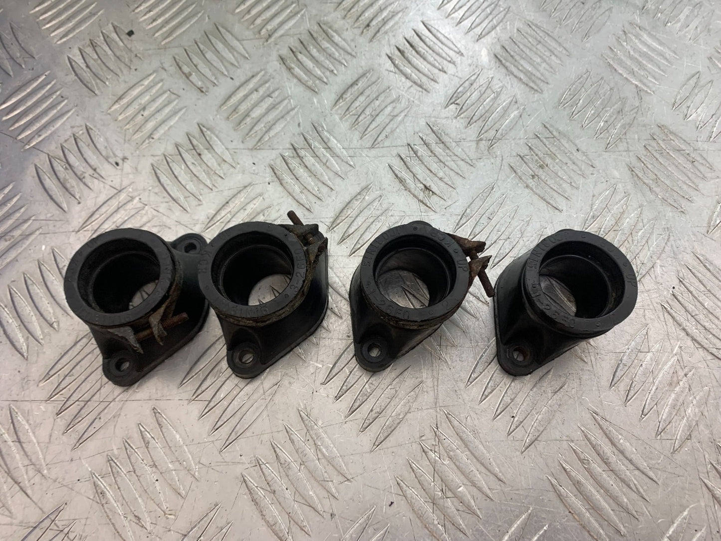 SUZUKI GSF600 GSF 600 BANDIT CARB RUBBERS  2000-2004 (CMB1269)