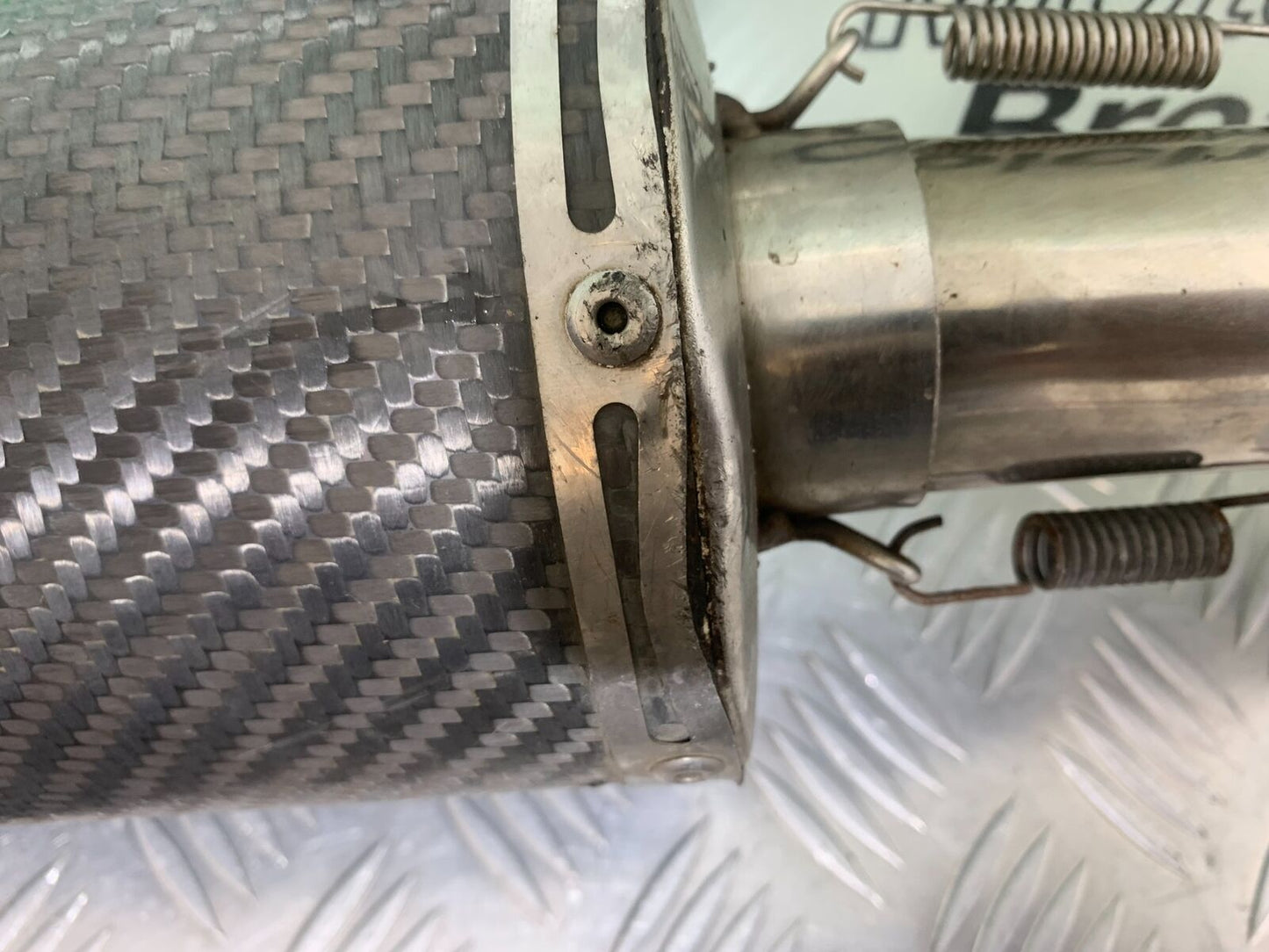 YAMAHA YZF600 YZF 600 THUNDERCAT CARBON RACE SILENCER   1996-2003 (CMB1046)
