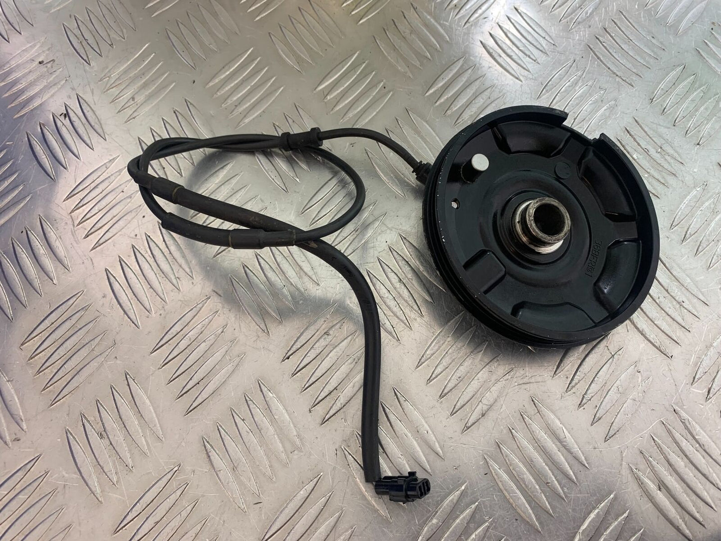 YAMAHA XJ6 XJ6-S FRONT ABS SENSOR   YEAR 2009-2015  (CMB1070)