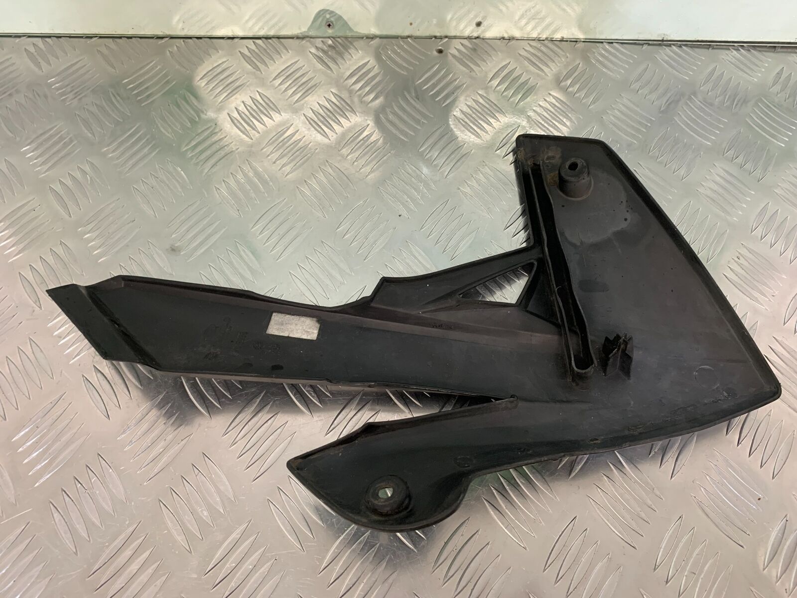RIEJU 125 MARATHON SM PRO RIGHT TANK PANEL YEAR 2015(STOCK 938)