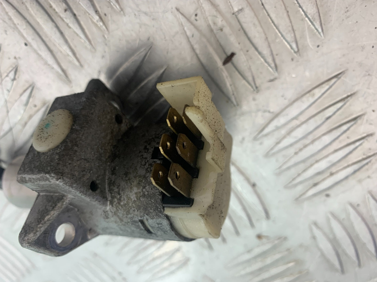 HONDA CX500 CX 500 IGNITION SWITCH AND KEY   YEAR 1978 1981 (CMB1137)