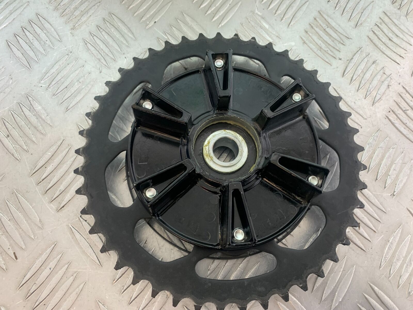 YAMAHA XSR900 XSR 900 SPROCKET CARRIER  YEAR 2021-2022 (CMB1073)