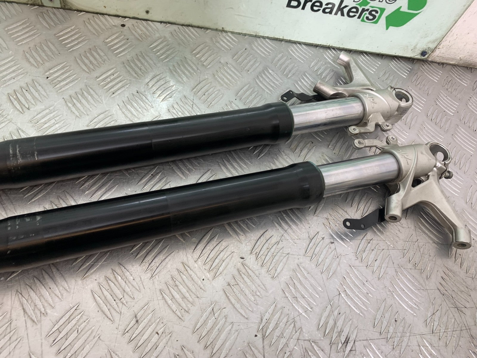 MV AGUSTA 800 F3 FORKS  YEAR 2017-2019 (CMB1227)