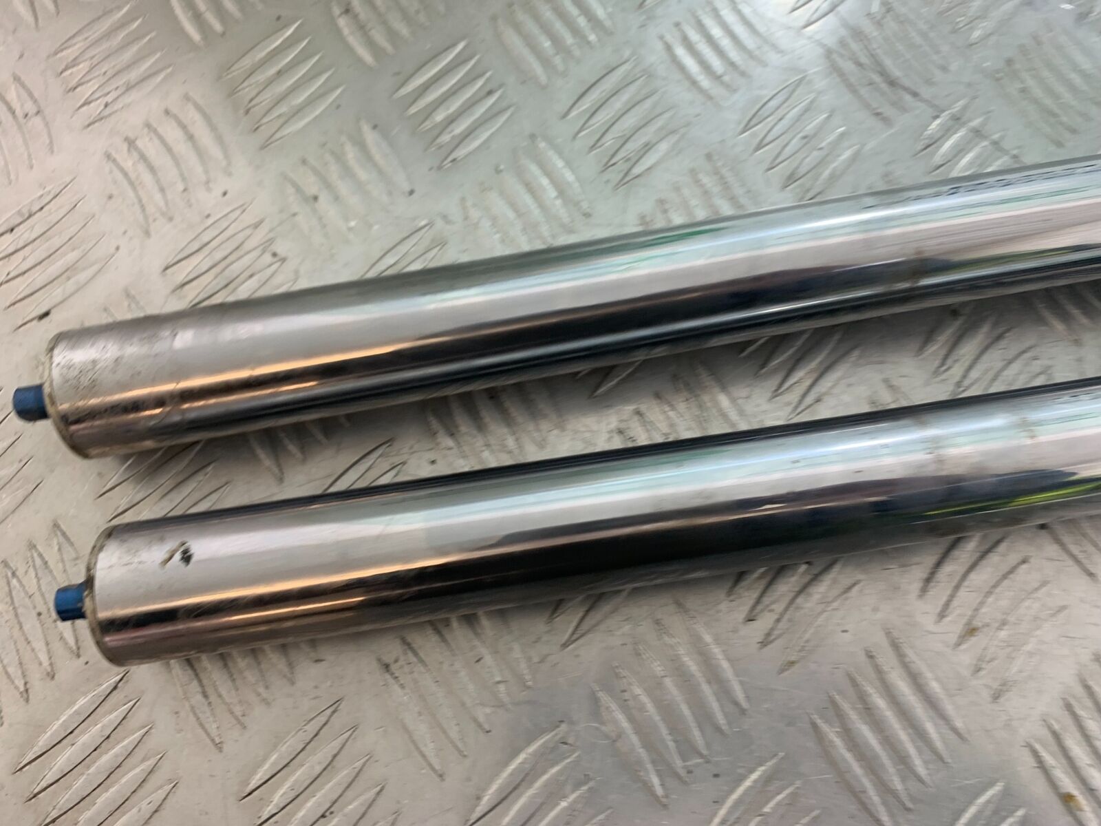 YAMAHA XJR1300 XJR 1300 FORKS   YEAR 1999-2003 (CMB1119)