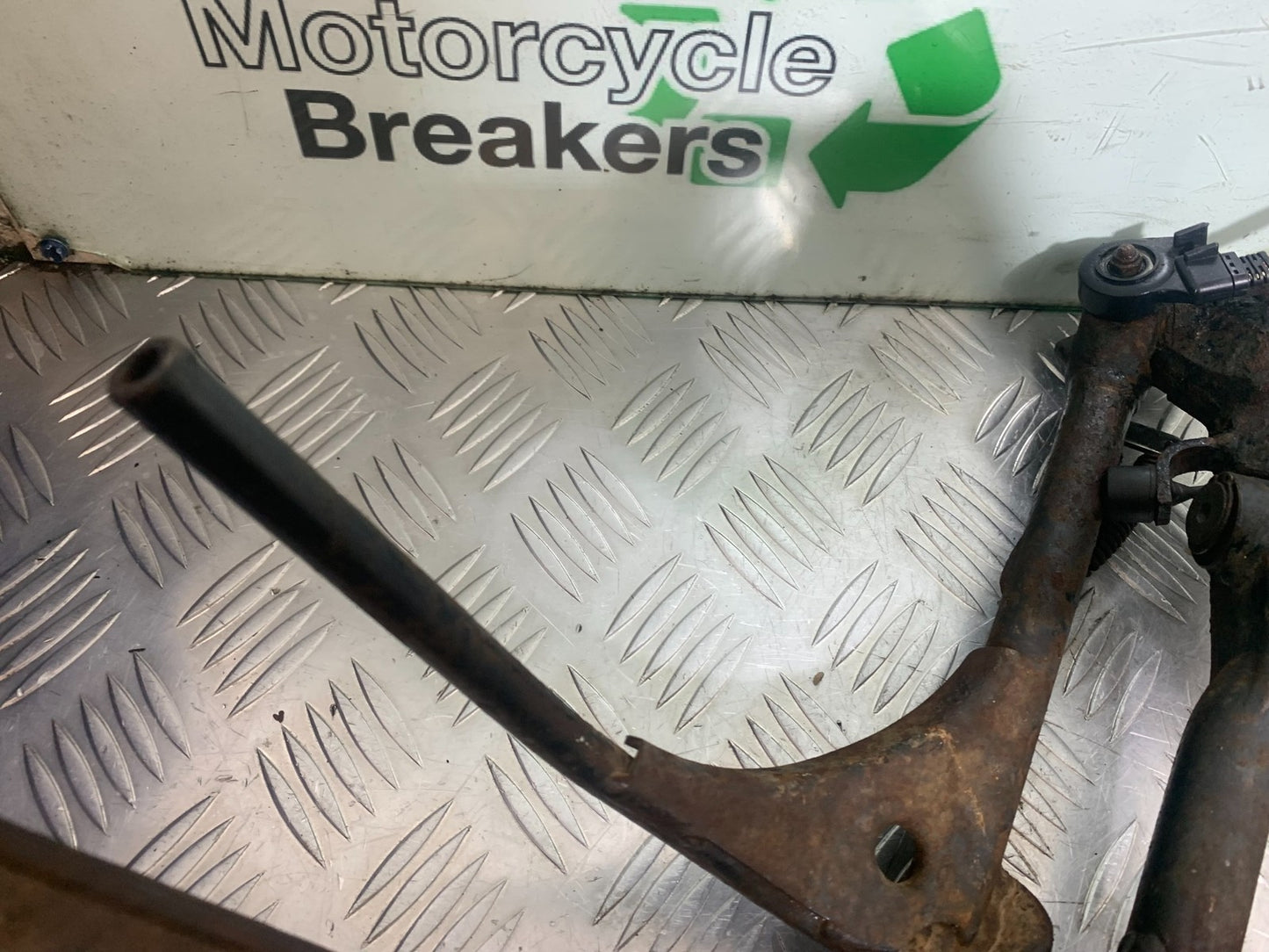 BMW K1200 K 1200 LT CENTER STAND SIDE STAND   YEAR 1999-07 (CMB1271)