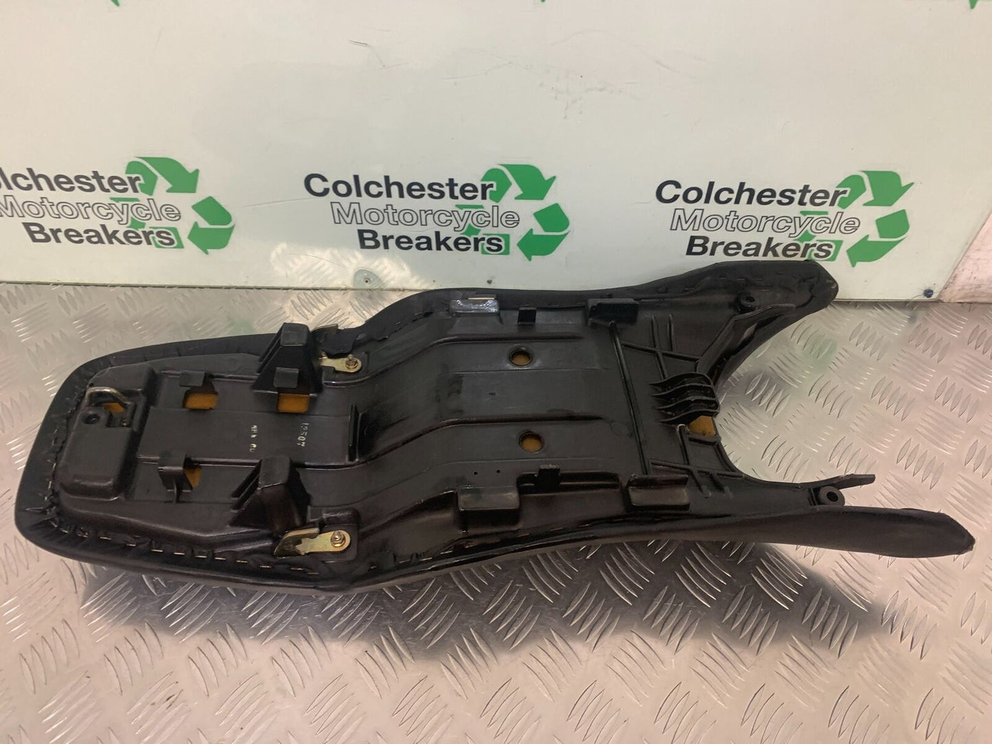 HONDA CBR600 CBR 600 F4I SEAT YEAR 2001-2003  (STOCK 978)