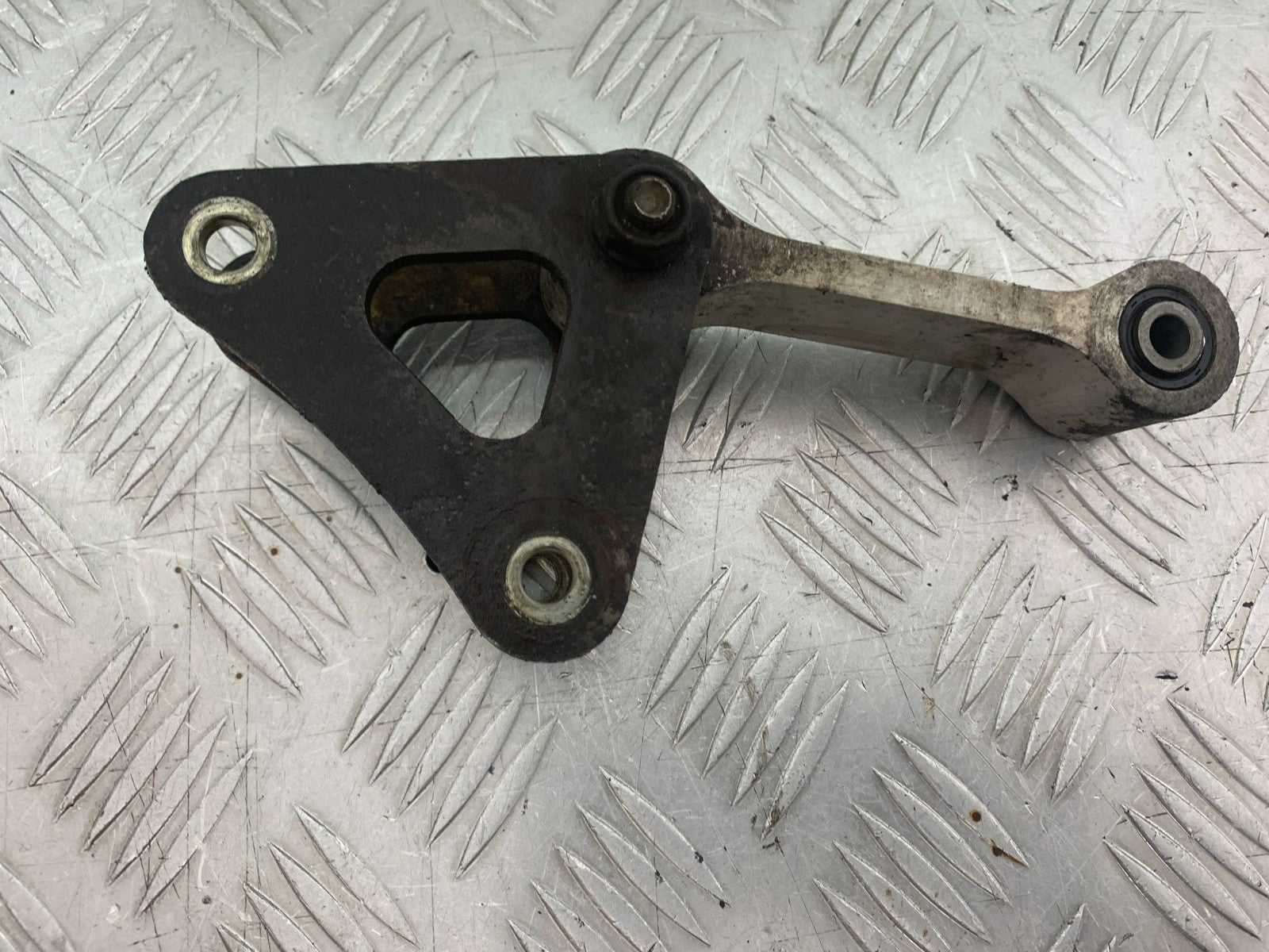 HONDA CB500 F CB500F REAR SHOCK LINKAGE   YEAR 2013-2015  (CMB1235)