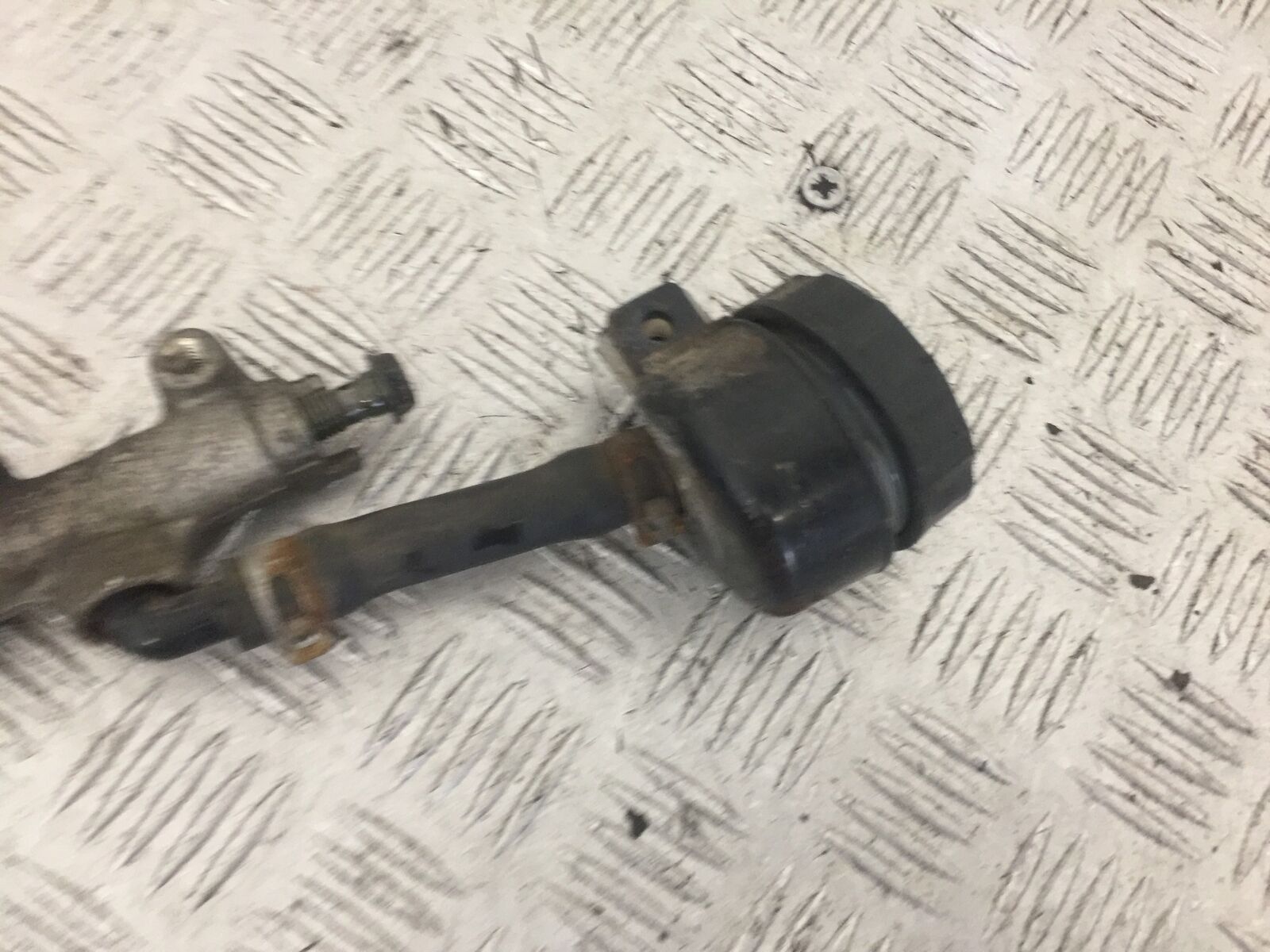 KAWASAKI Z750 Z 750 REAR BRAKE MASTER CYLINDER  YEAR 2004-2006  (STOCK 871)