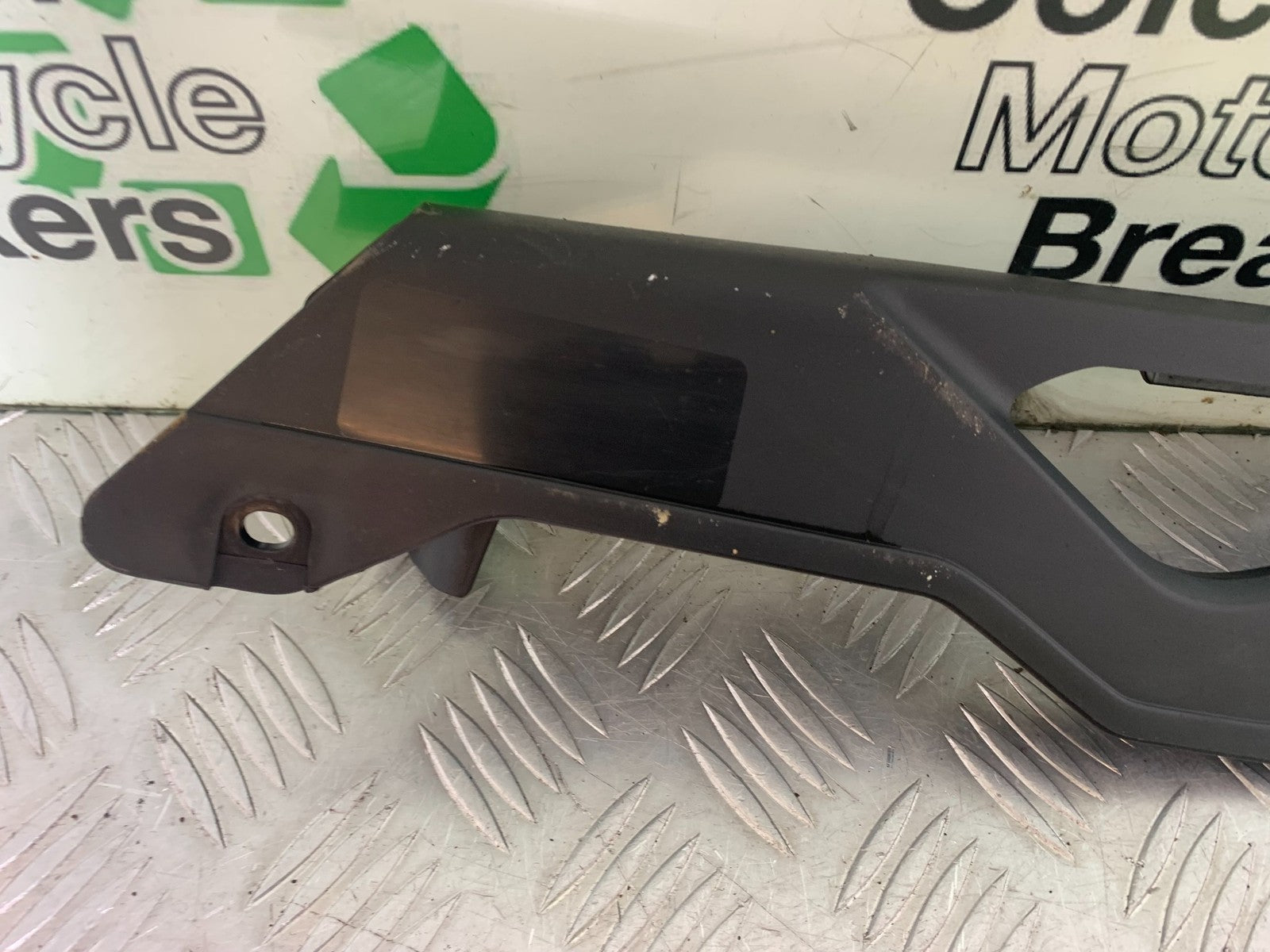HONDA NC750 NC 750 X DCT CHAIN GUARD  YEAR 2019 (CMB1223)