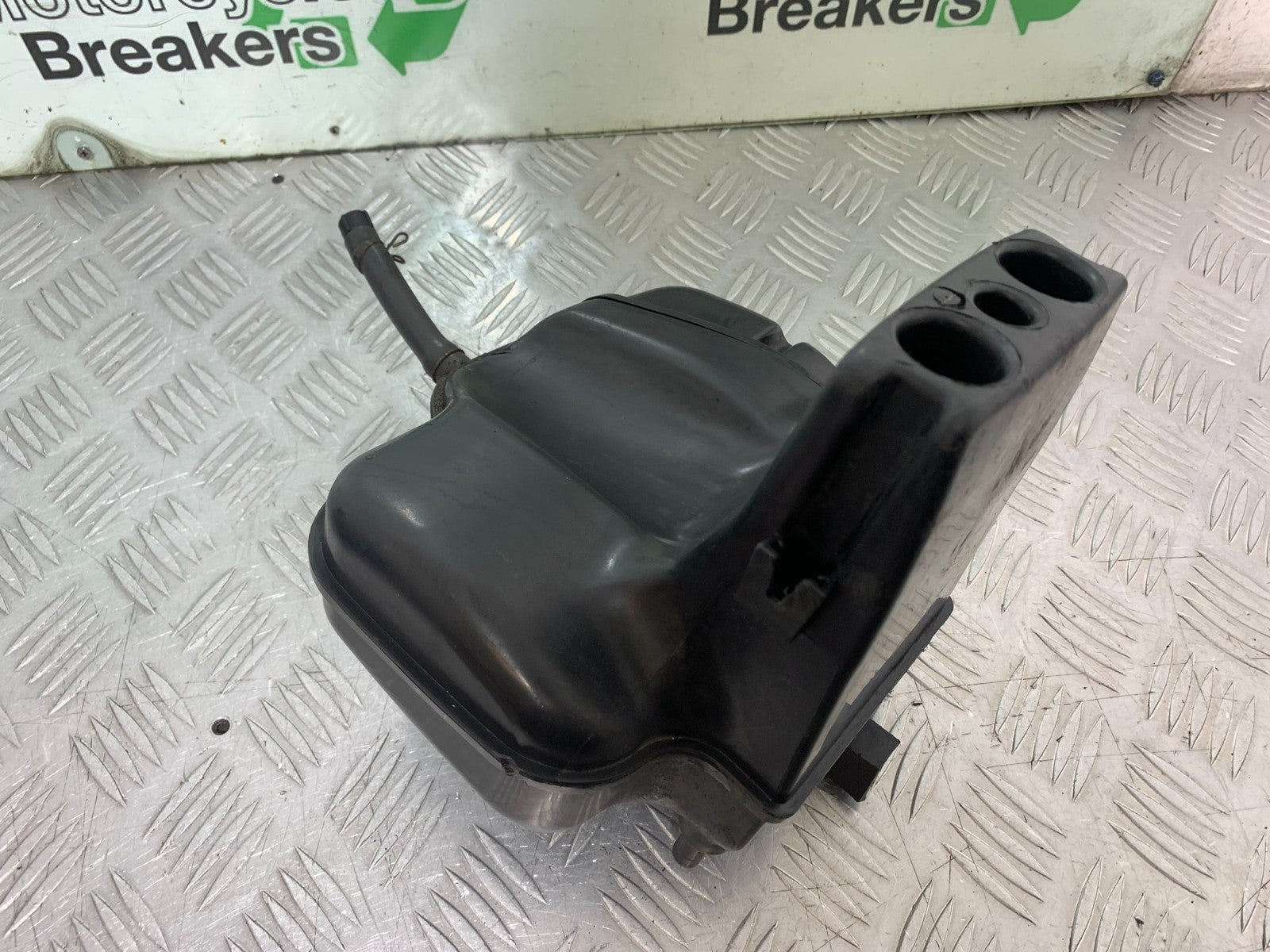 QINGQI QM125 GY-2B AIRBOX  YEAR 2016 (CMB1228)