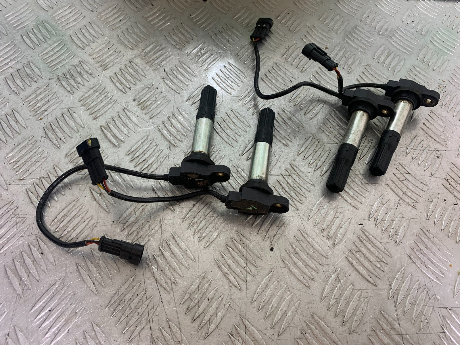 APRILIA RSV4 FACTORY COILS  YEAR 2009-2012(CMB1224)