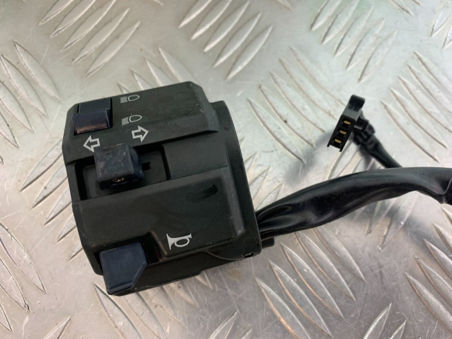 KAWASAKI ER5 ER 5 LEFT SWITCH GEAR YEAR 1997-2007 (CMB1003)