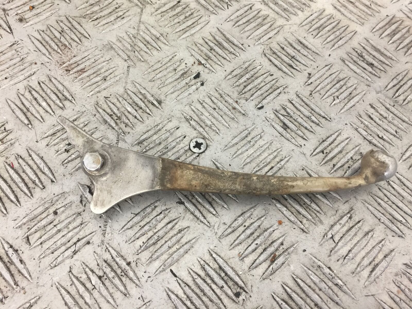 HONDA CX500 CX 500 FRONT BRAKE LEVER   YEAR 1980