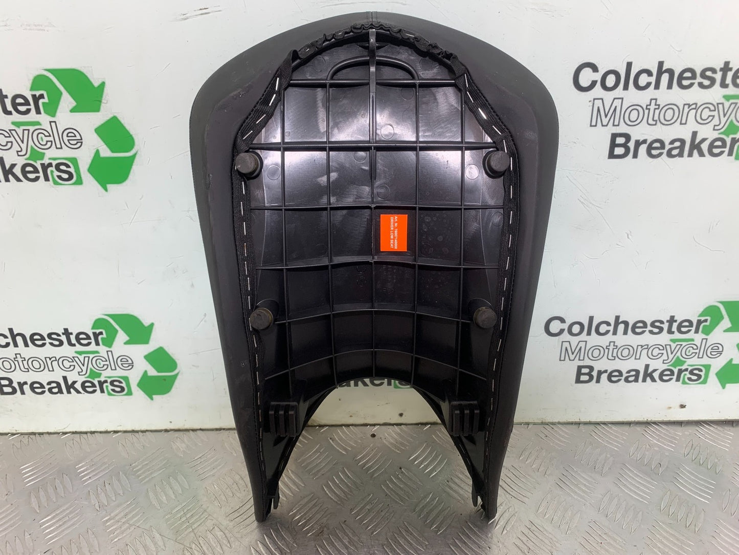 KTM 690 DUKE R LC4 FRONT RIDER SEAT YEAR 2012-2015  (CMB1180)