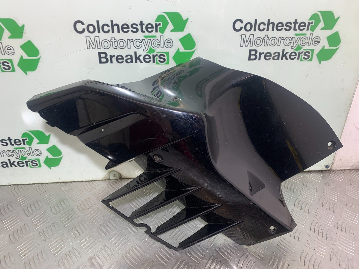 KAWASAKI GTR1400 GTR 1400 LEFT MIDDLE FAIRING PANEL  YEAR 2007-2009 (CMB1174)