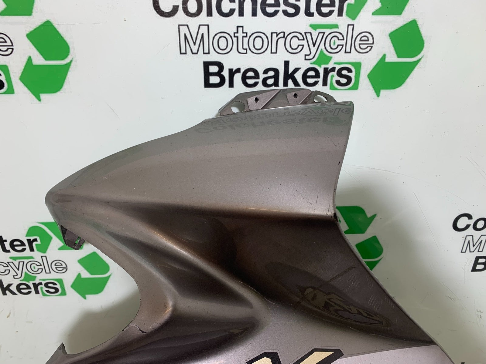 HONDA XL125 VARADERO LEFT FAIRING PANEL  YEAR 2001-2006  (CMB1304)