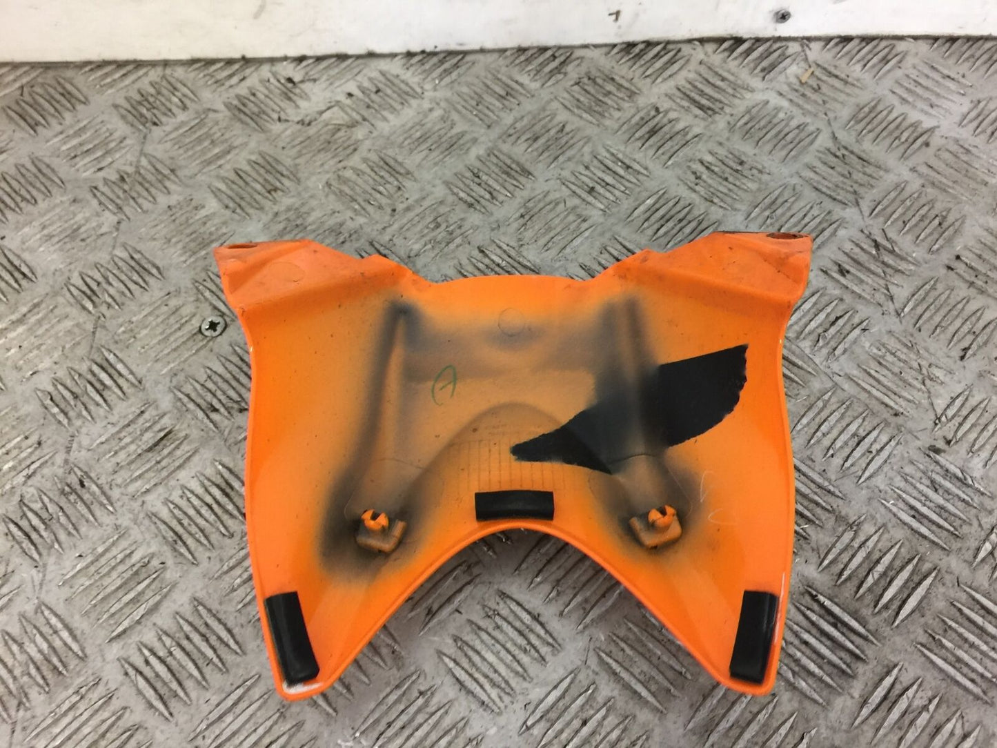 HONDA CBR125 CBR 125 PETROL TANK COVER   YEAR 2011-2017 (STOCK 334)