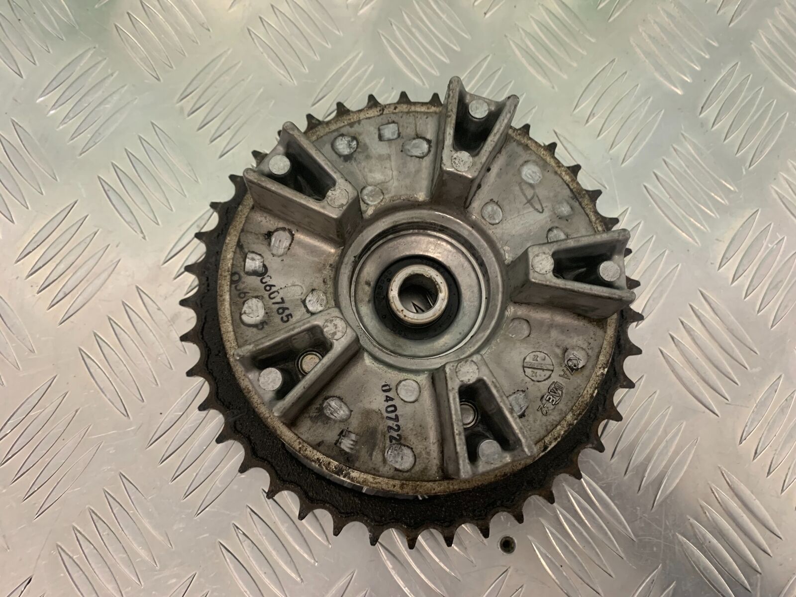 HONDA CB500 F CB500F SPROCKET CARRIER  YEAR 2022 (STOCK 951)