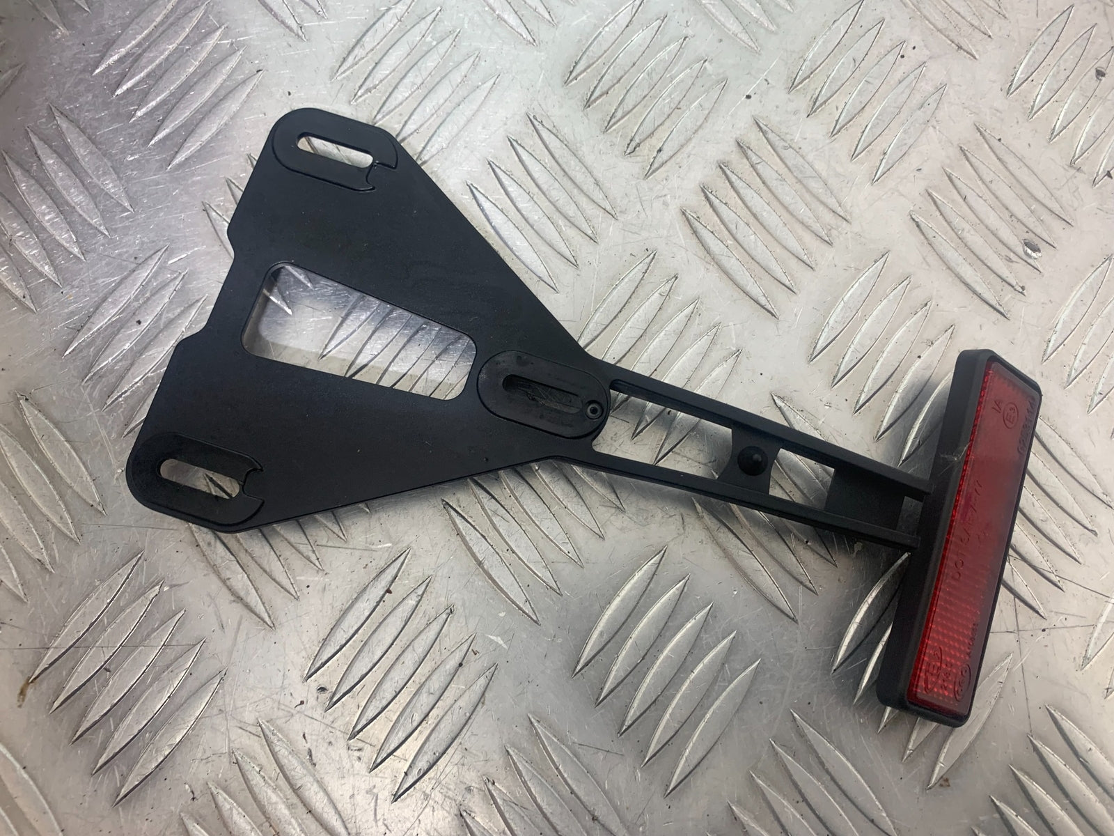 BMW M1000 R NUMBER PLATE BRACKET   YEAR 2023-2024 (CMB1140)