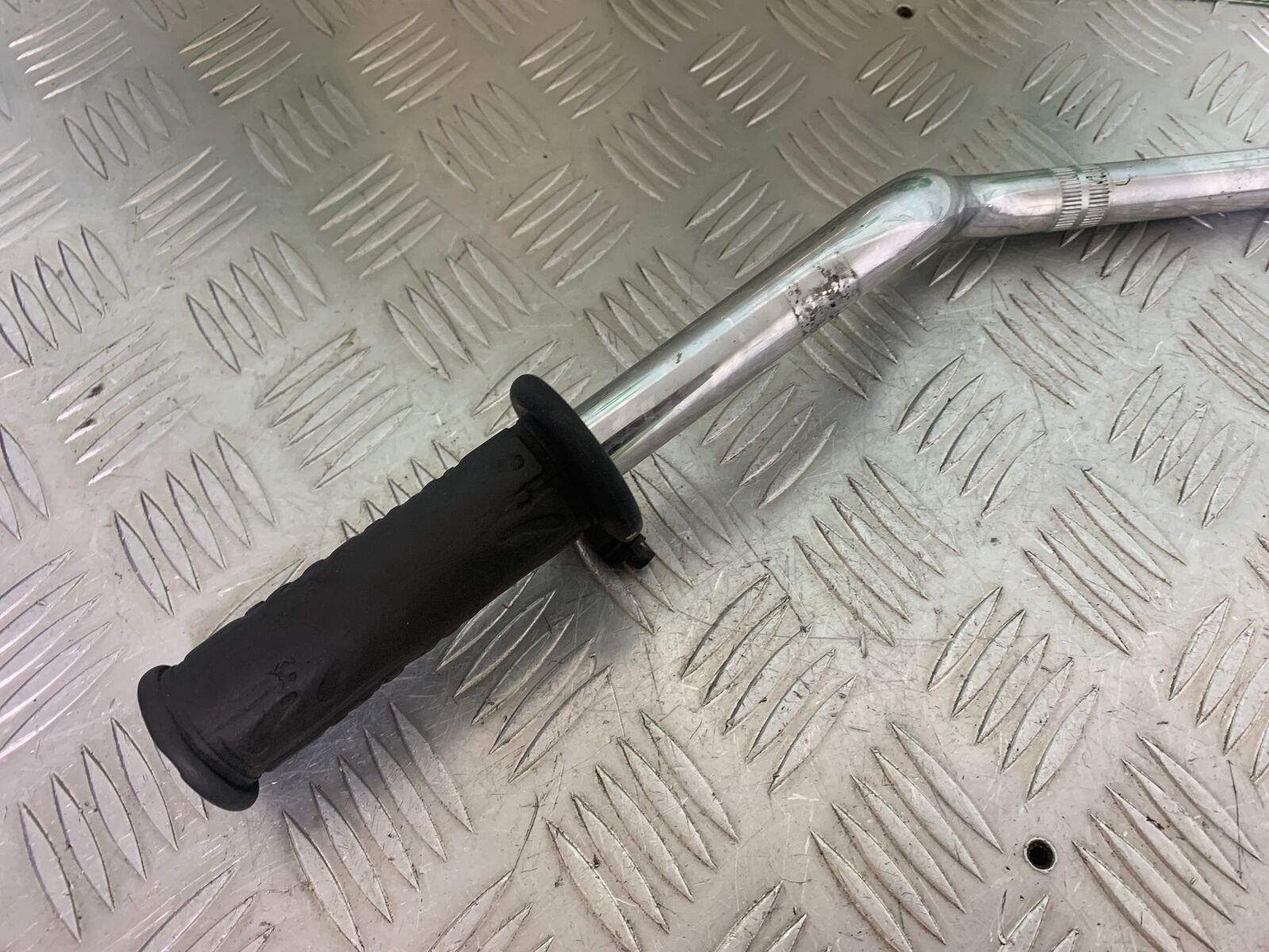 SUZUKI GSF1250 GSF 1250 BANDIT HANDLEBARS  YEAR 2010-14 (CMB1092)