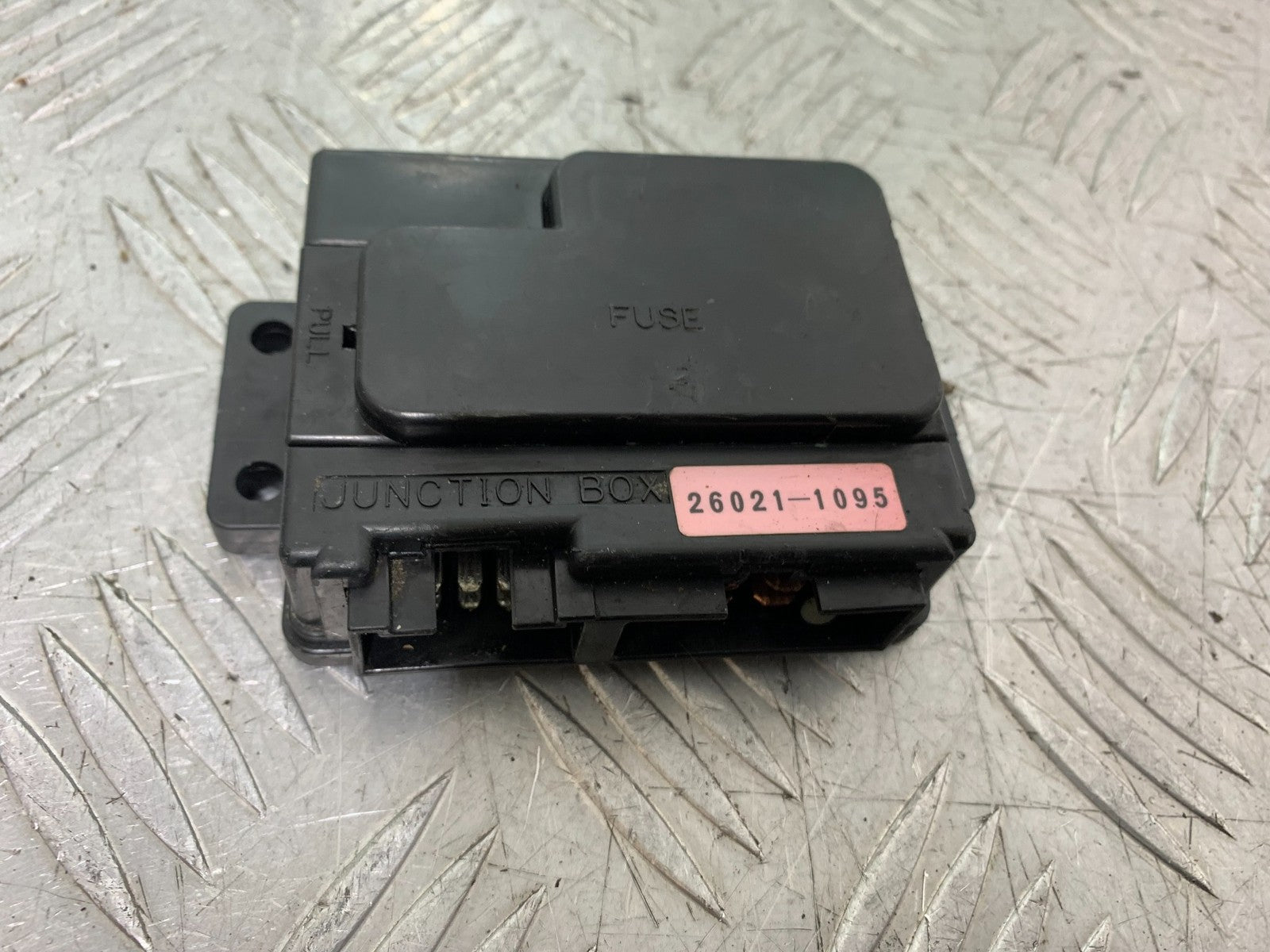 KAWASAKI ZX6R ZX6 J FUSE BOX   YEAR 2000 (CMB1312)