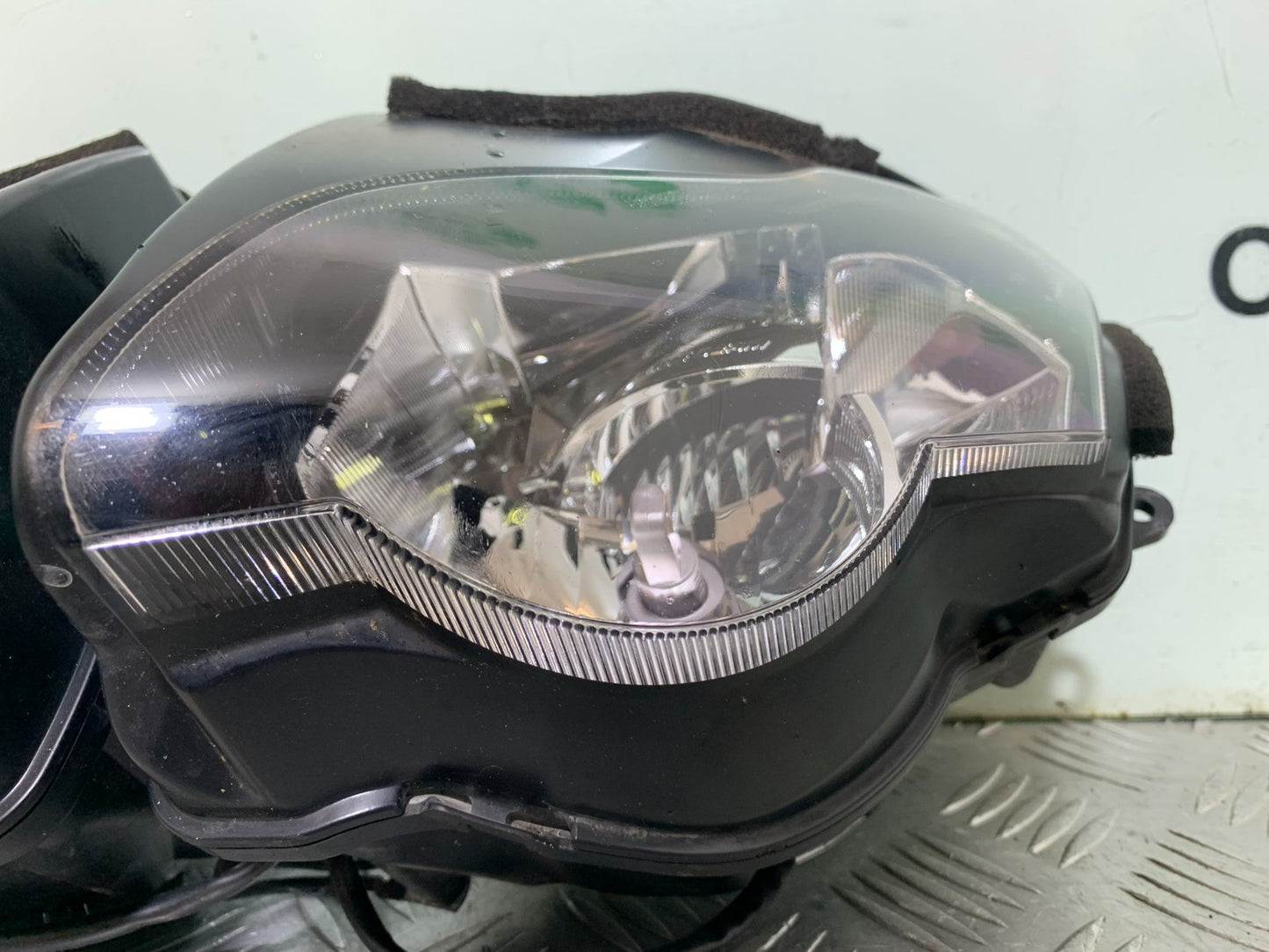 HONDA CBR1000 RR CBR1000RR FIREBLADE HEADLIGHT 2008-2011 (CMB1179)