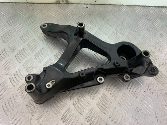 YAMAHA XMAX 300 EXHAUST BRACKET   YEAR 2017-2020 (CMB1218)