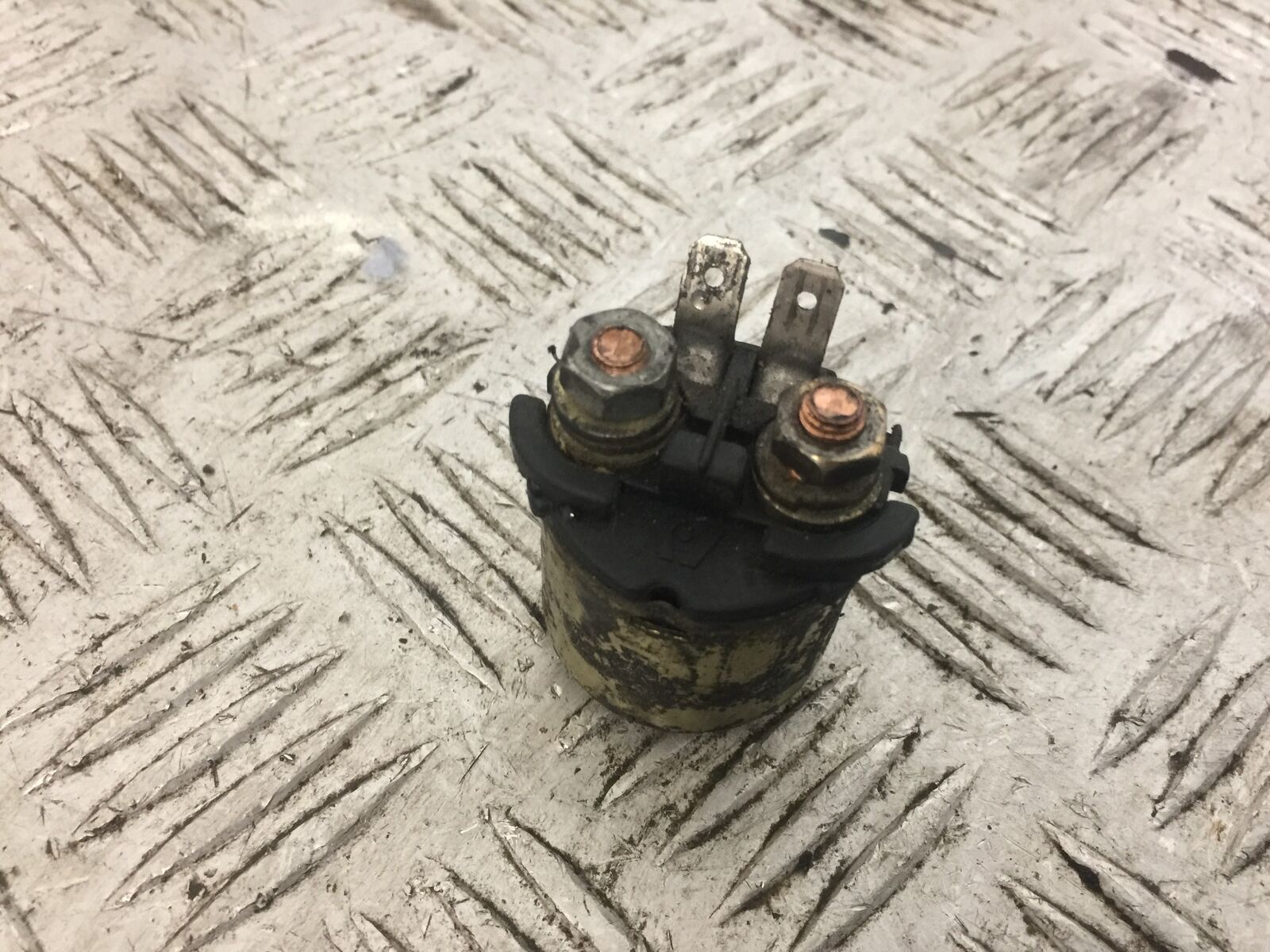 TRIUMPH TROPHY 900 STARTER SOLENOID YEAR 1993-95 (STOCK 799)