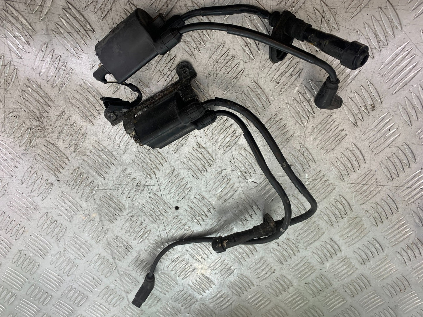 HONDA NT650 V DEAUVILLE COILS AND CAPS   YEAR 1998-01(CMB1320)