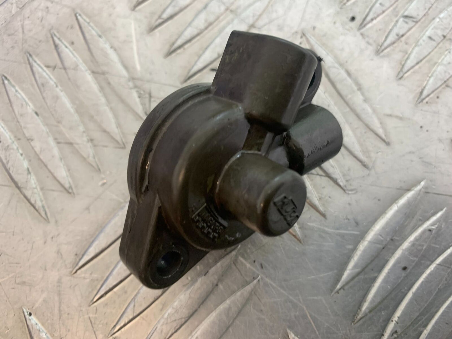 KTM 990 SUPERMOTO T CLUTCH SLAVE CYLINDER  YEAR 2010-2011  (CMB1127)