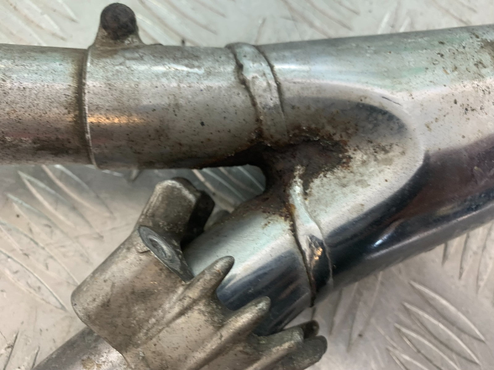 HONDA GL500 GL 500 SILVERWING EXHAUST    YEAR 1981-82 (CMB1168)