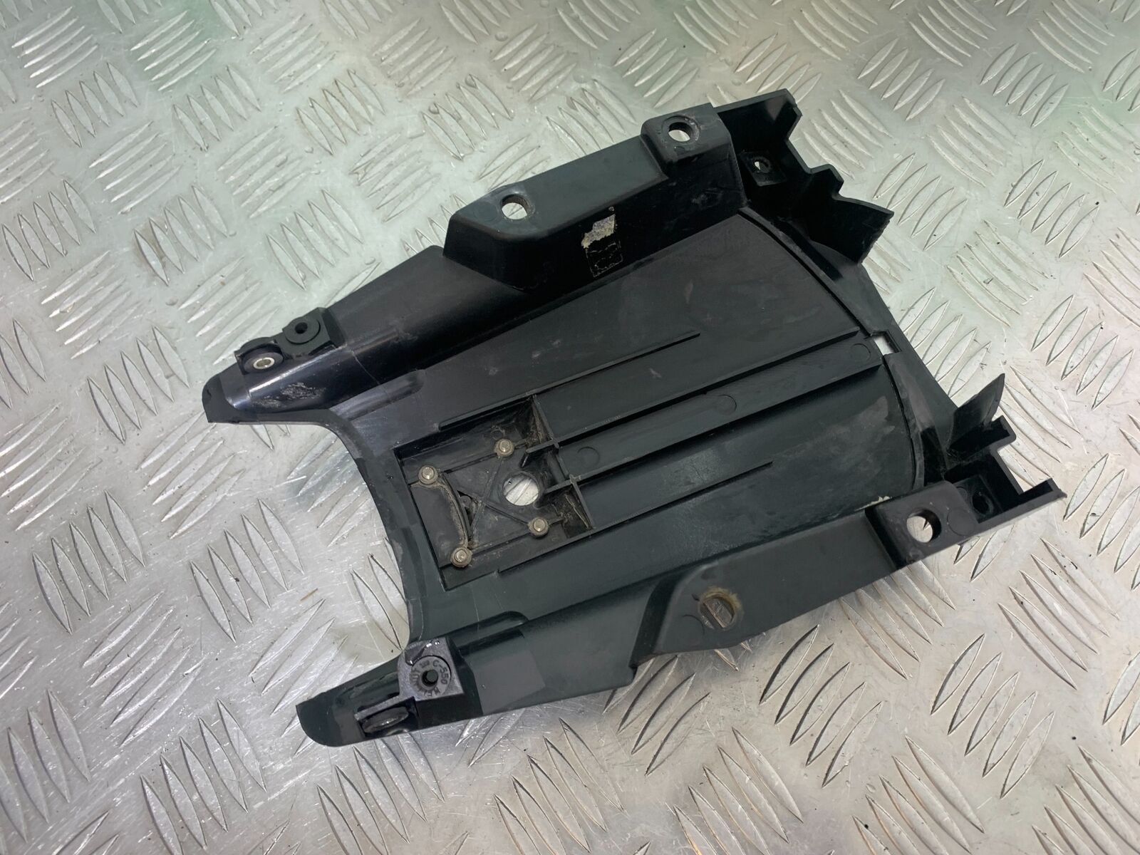 HONDA CBR1000 rr FIREBLADE UNDERTRAY   2008-2011 (CMB1037)