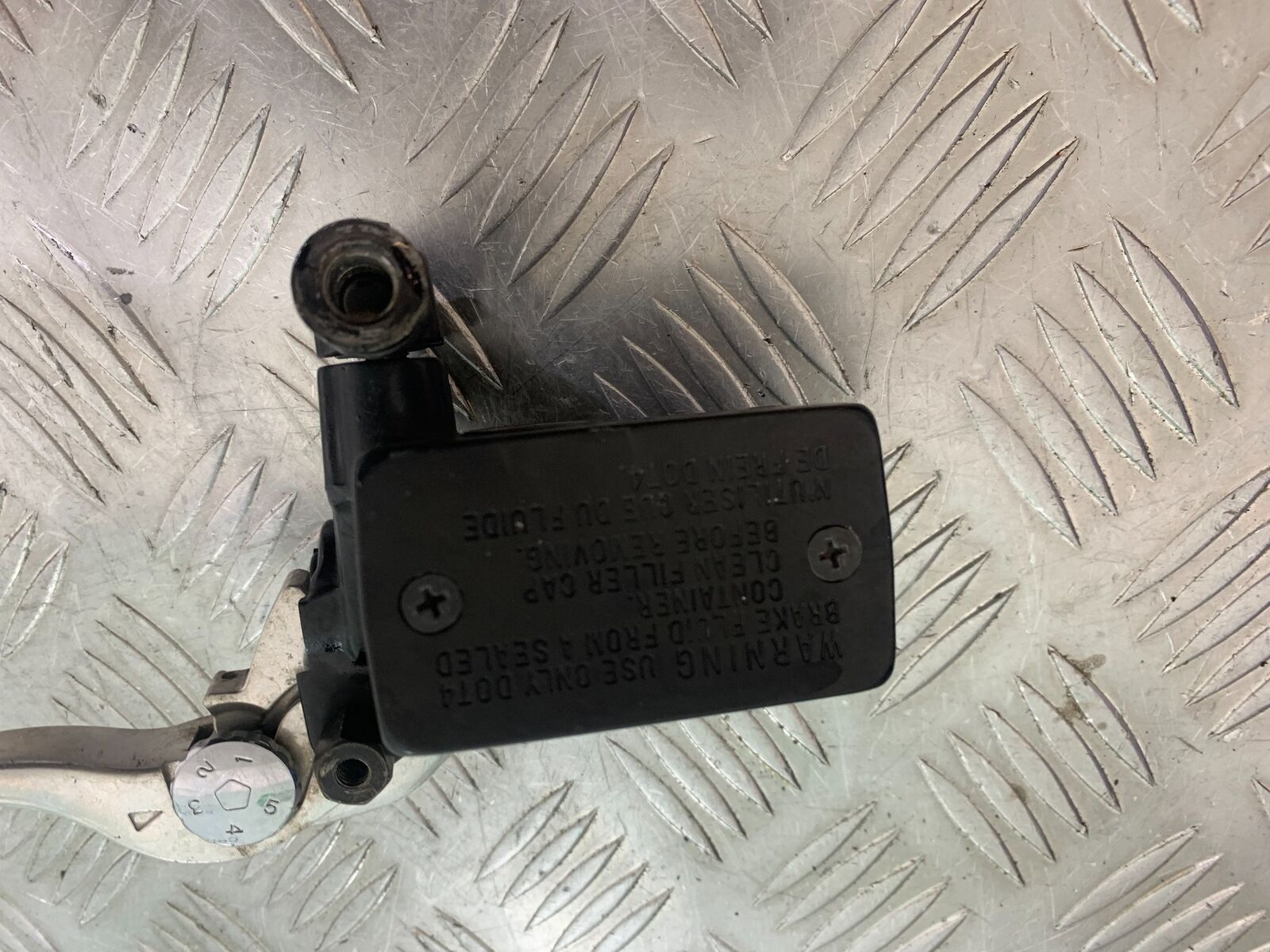 SUZUKI DL 650 V-STROM FRONT MASTER CYLINDER  YEAR 2020 (CMB1117)