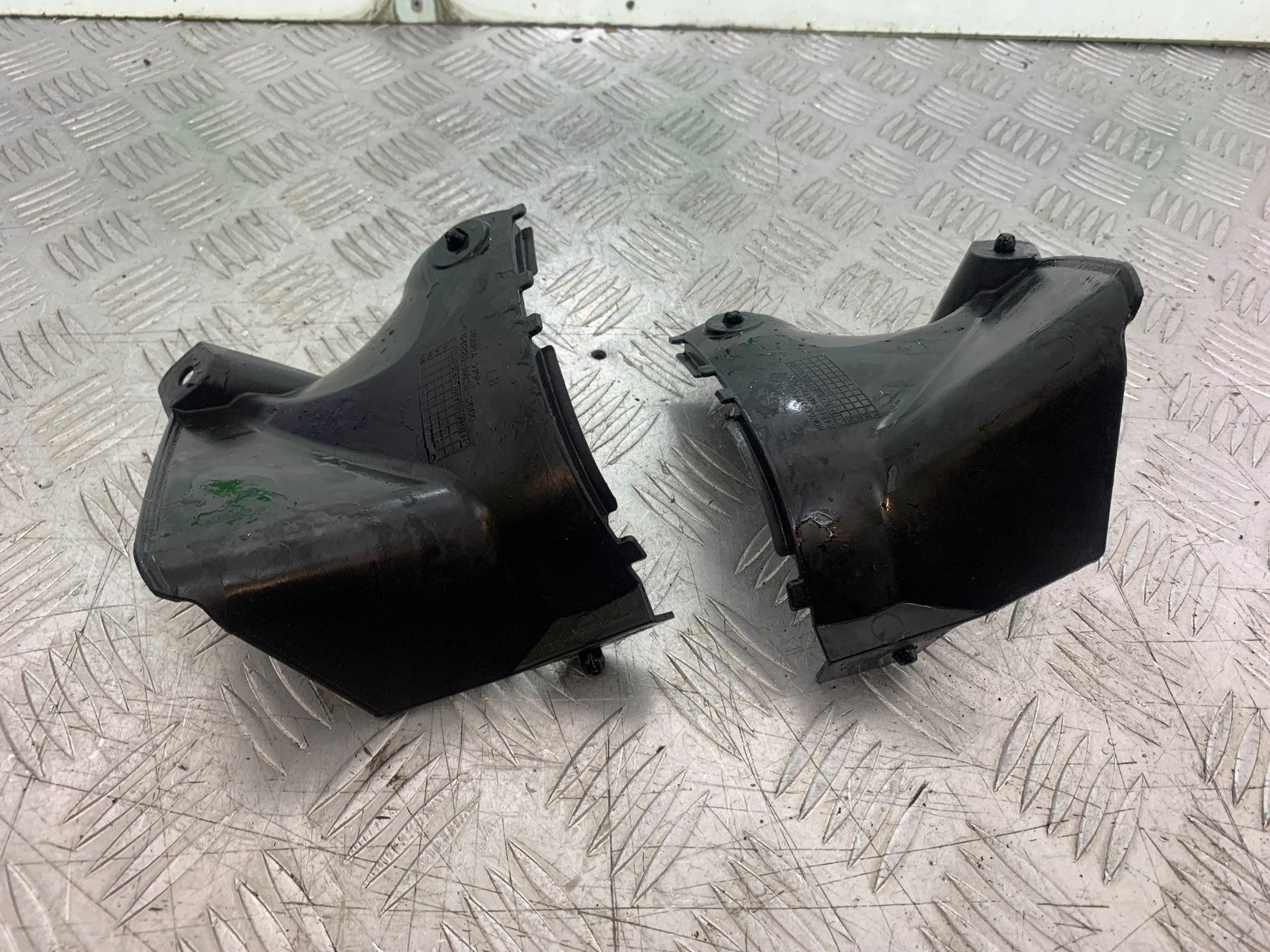 HONDA CBR1100 BLACKBIRD FAIRING INFILLS YEAR 1999-2005 (CMB1232)