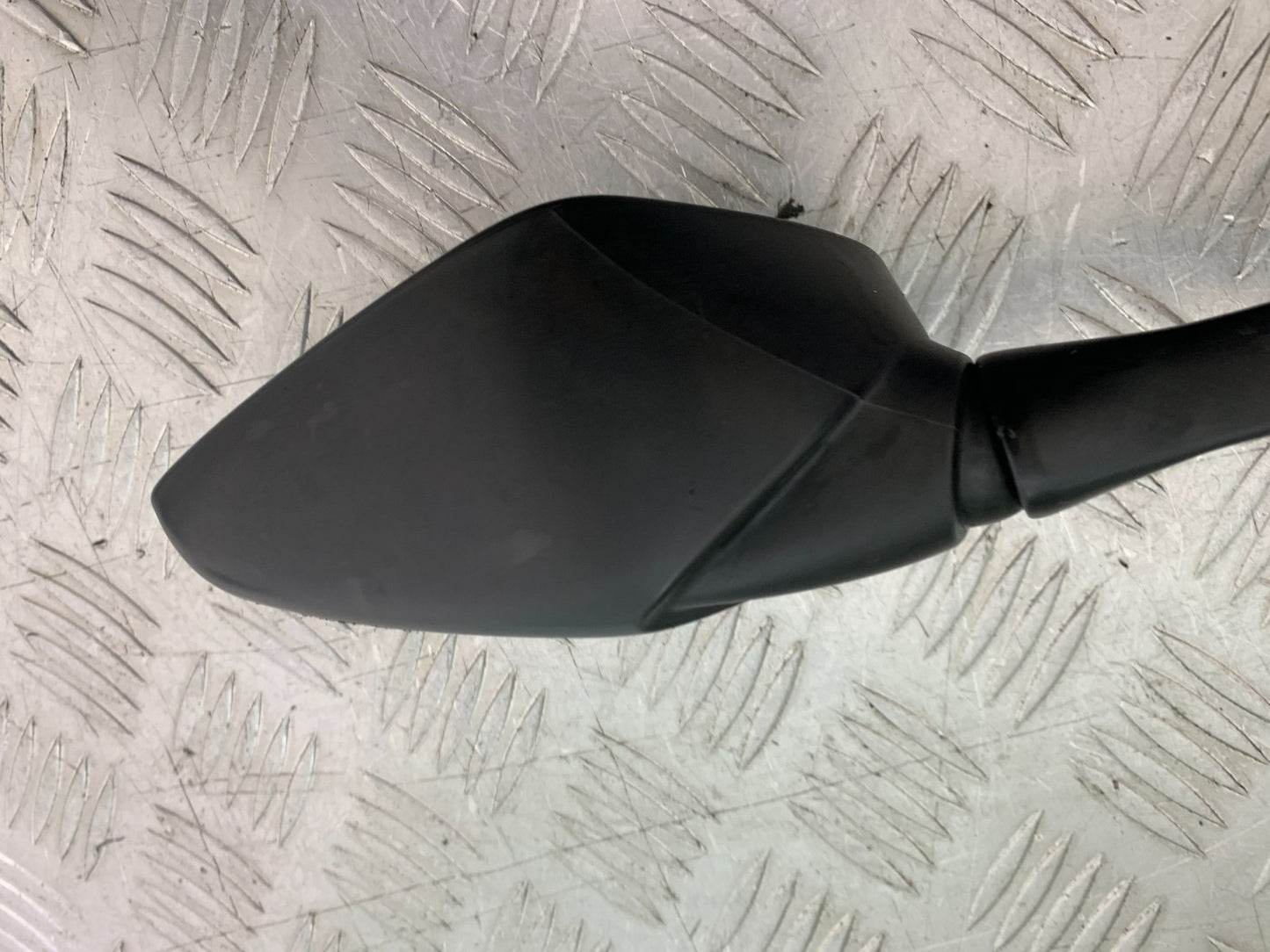 YAMAHA YZF-R125 YZF 125 RIGHT MIRROR  YEAR 2019-2022 (CMB1263)