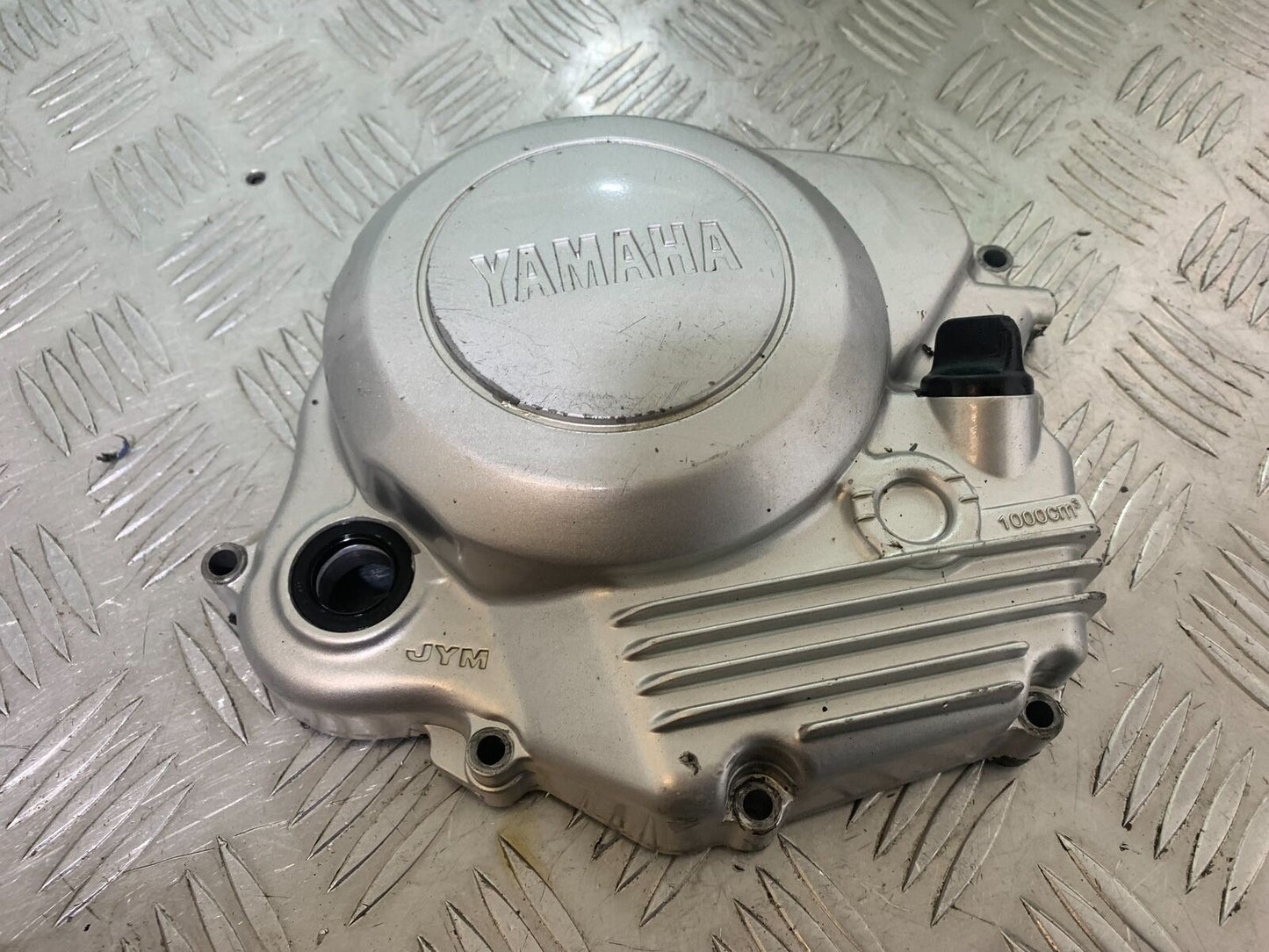 YAMAHA XT125 X XT 125 X CLUTCH COVER    2005-2011 (CMB1097)