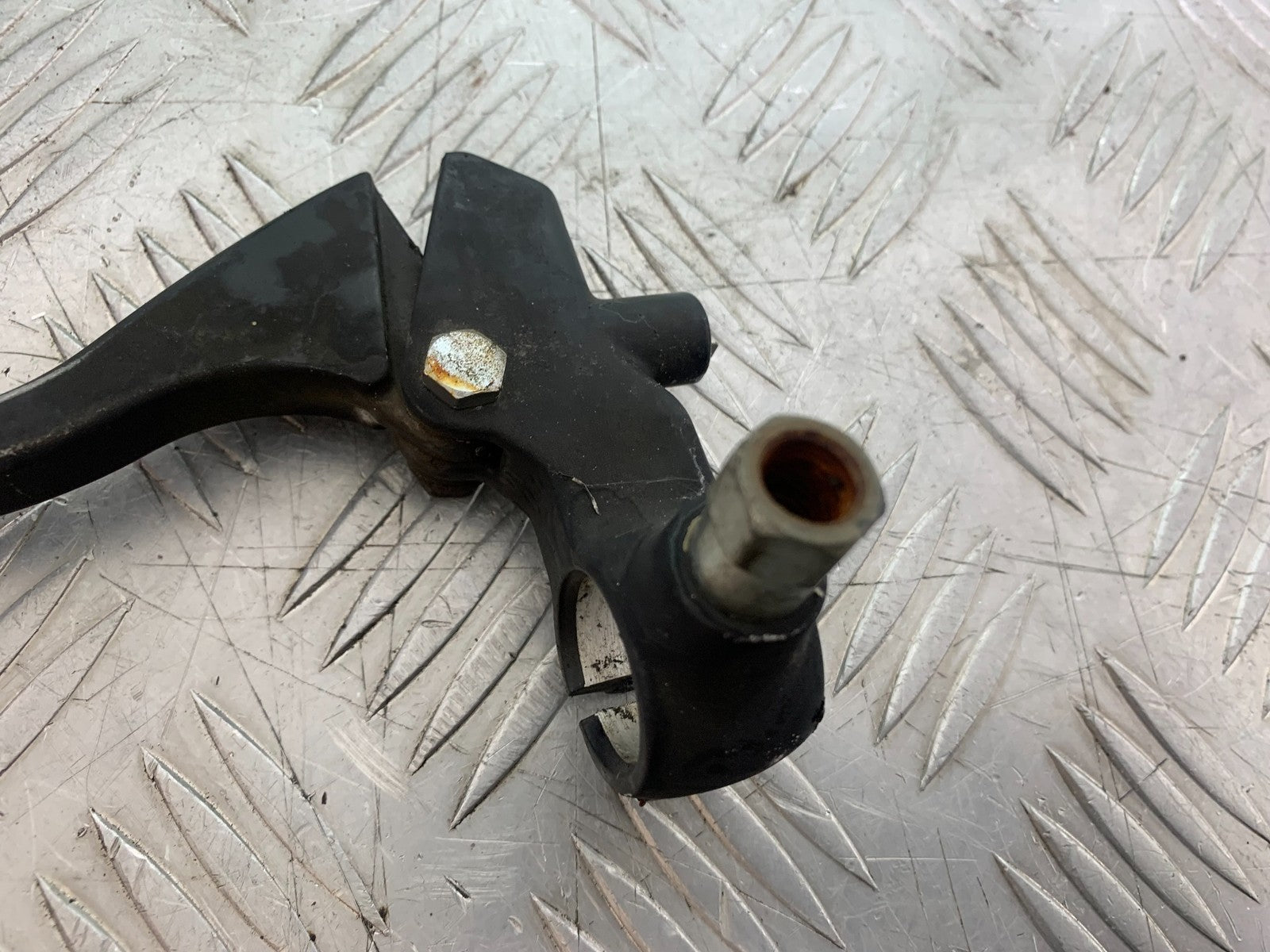 HONDA CBF125 CBF 125 CLUTCH LEVER AND BRACKET  YEAR 2009-14 (CMB1182)