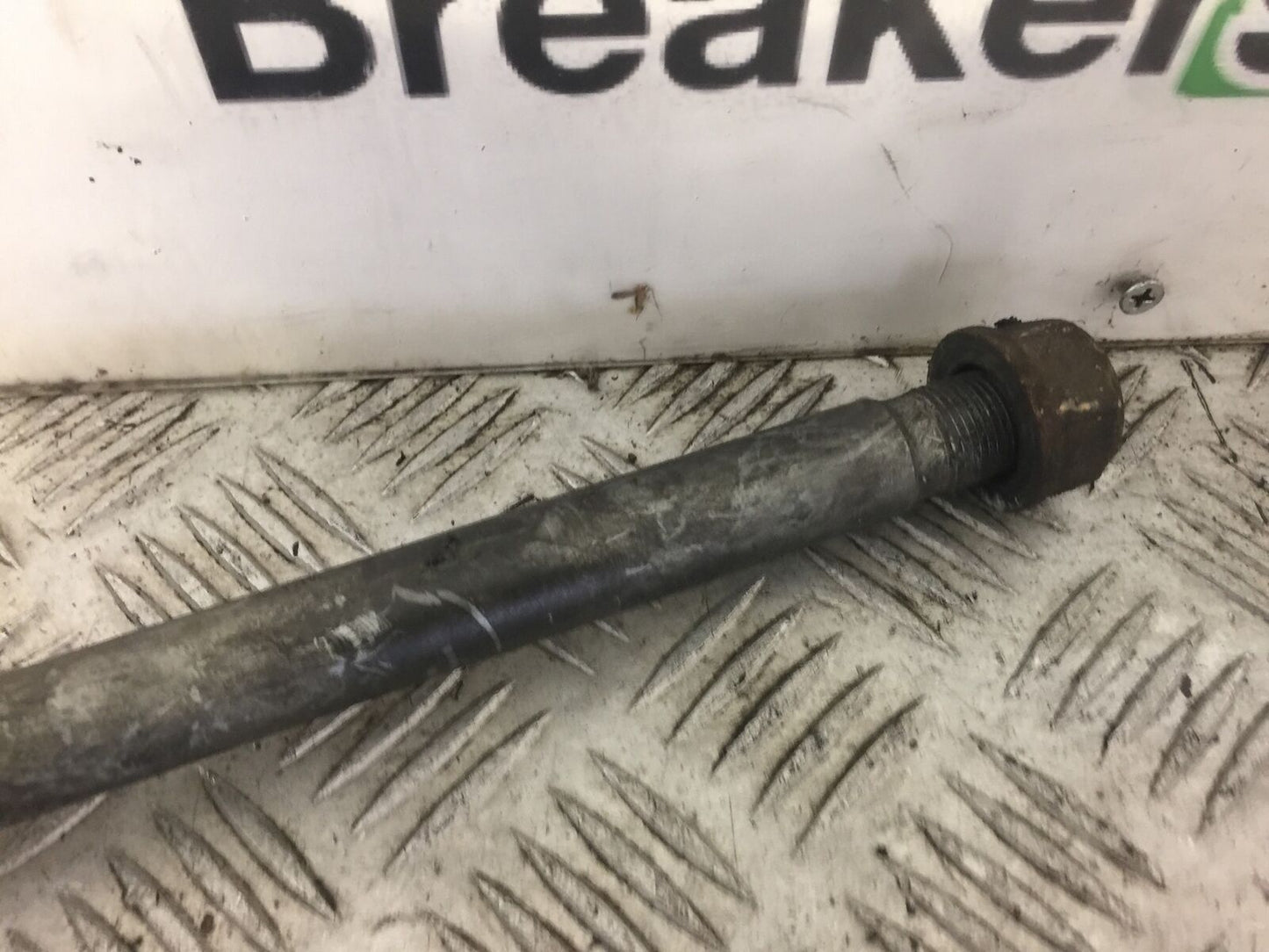 HONDA NT700 NT 700 V DEAUVILLE REAR WHEEL SPINDLE YEAR 2008 (STOCK 322)