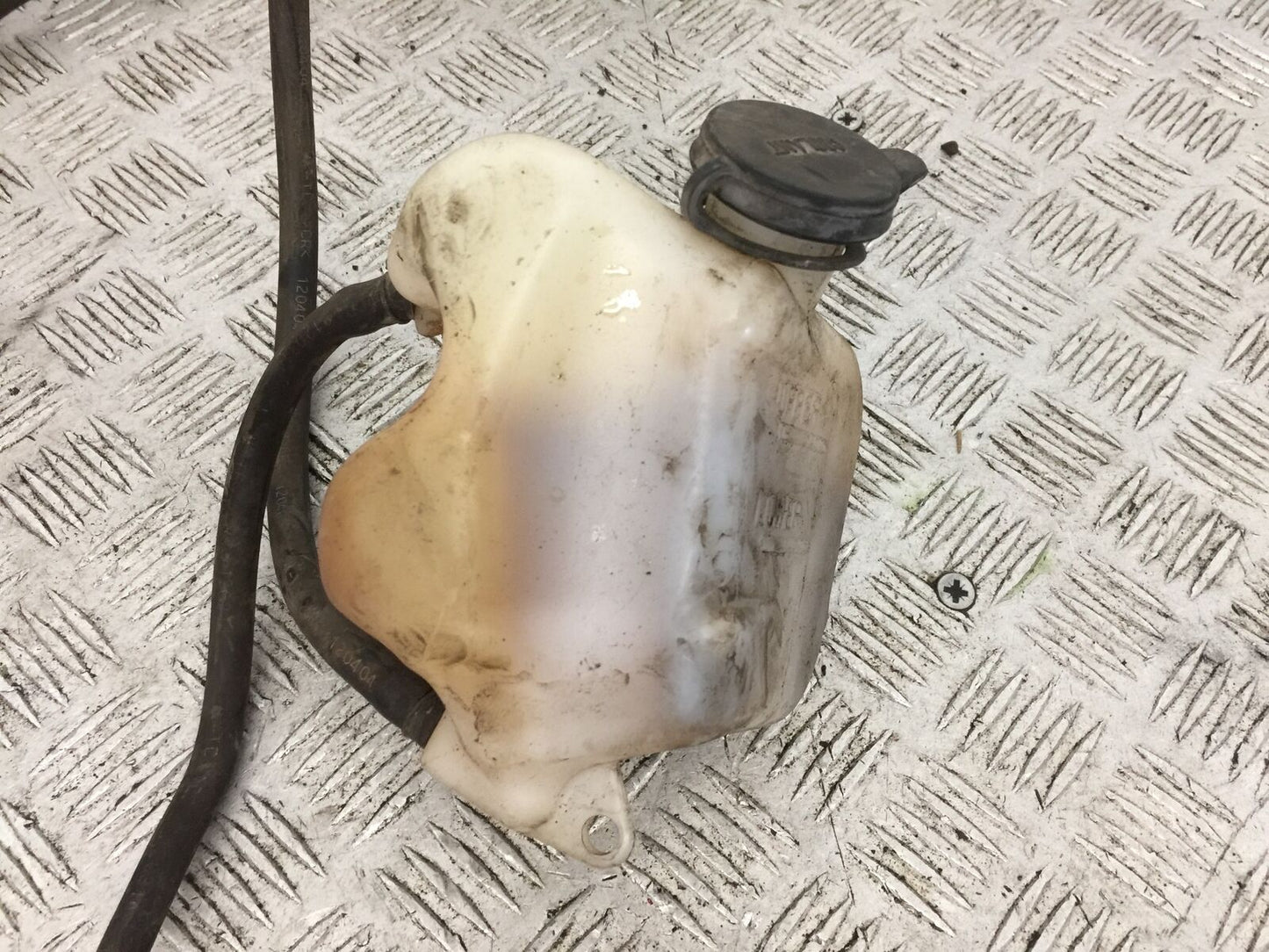 HONDA VT750 SHADOW PHANTOM COOLANT BOTTLE  YEAR 2014 (STOCK 761)