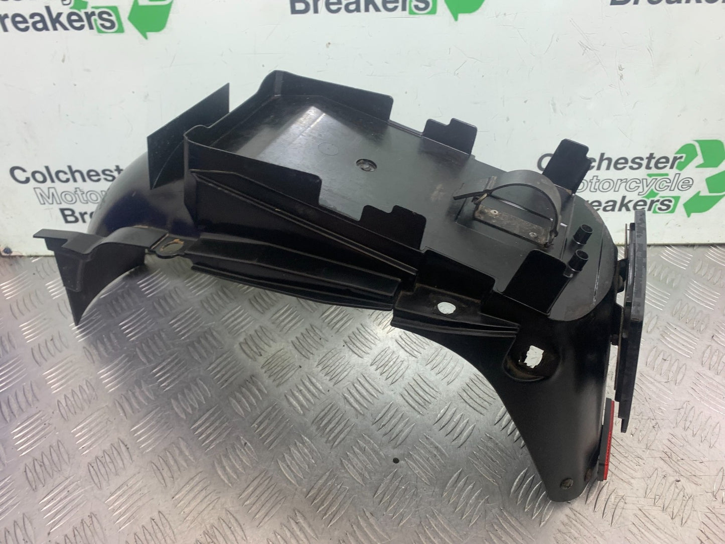SUZUKI GSX750 INAZUMA REAR MUDGUARD  YEAR 1998-2003 (CMB1308)