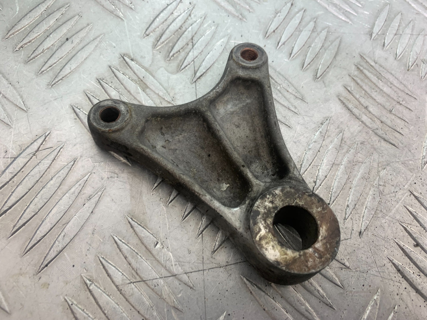 SUZUKI SV650 SV 650 mk1 REAR CALIPER BRACKET   YEAR 1999-2002 (CMB1160)