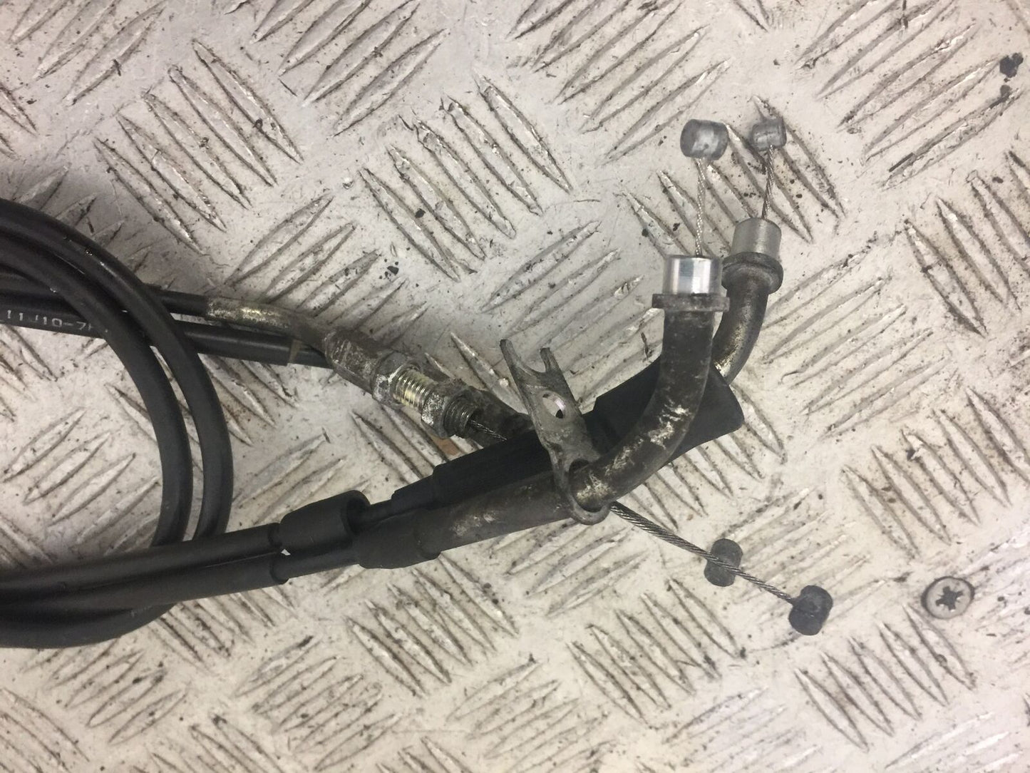 SUZUKI DL 650 V-STROM THROTTLE CABLES YEAR 2017 (STOCK 638)
